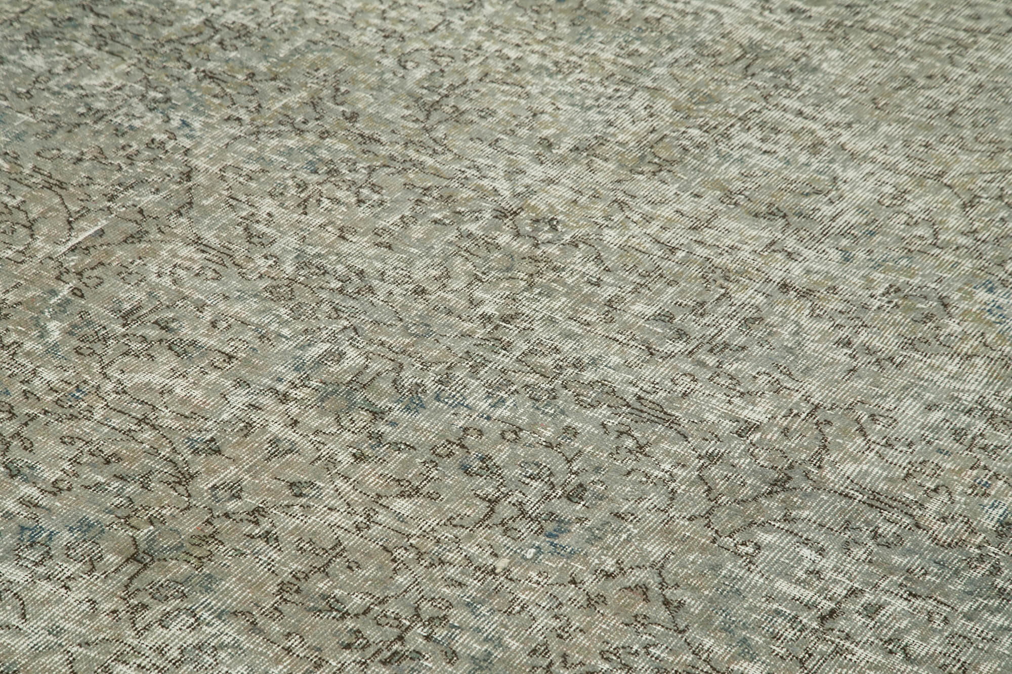 Vintage Wool Area Rug - Handwoven Turkish Overdyed Grey Cotton Wool Carpet 6'8" x 9'4"
