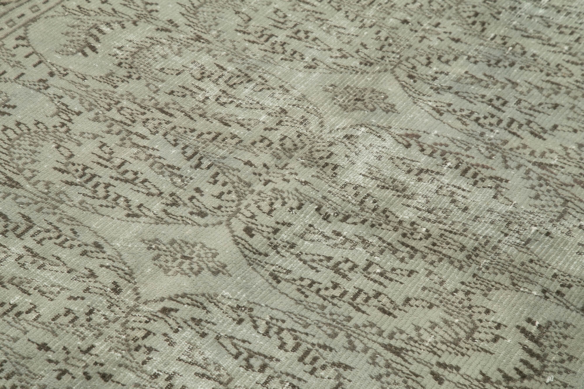 Vintage Wool Area Rug - Handmade Overdyed Turkish Hand Knotted Carpet 5'8" x 9'5"