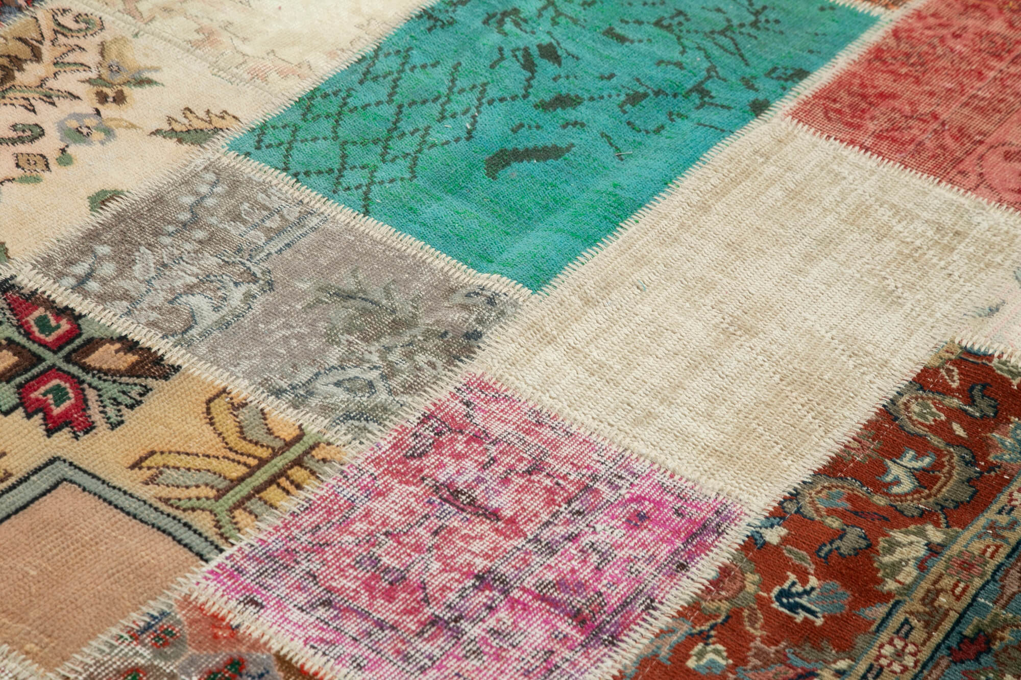 Handmade Patchwork Rug - Kirk Yama Pink Cotton Wool Vintage Area Rug 6'9''x9'10''
