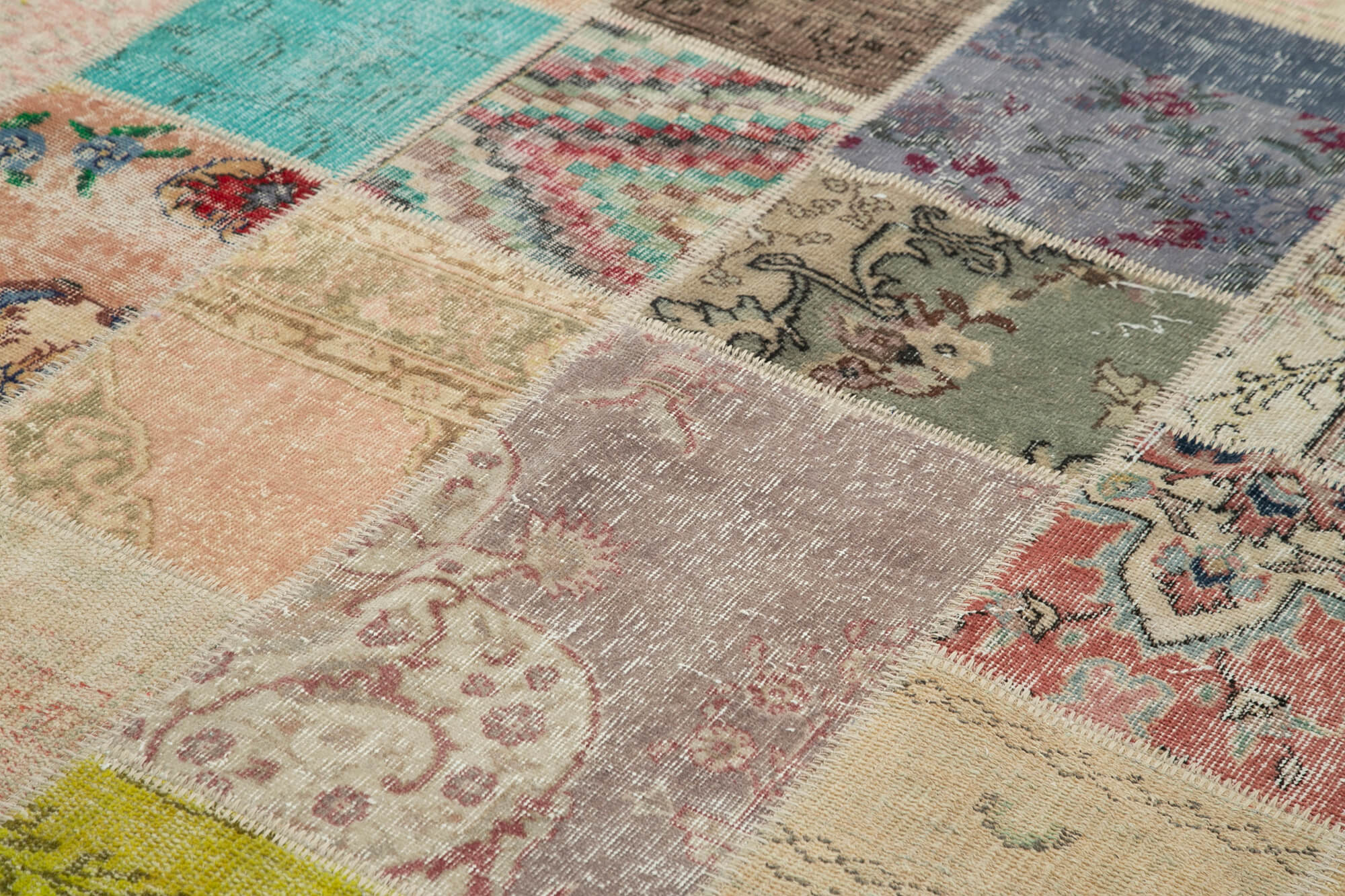 Handmade Patchwork Rug - Kirk Yama Pink Cotton Wool Vintage Area Carpet 6'11" x 9'10"