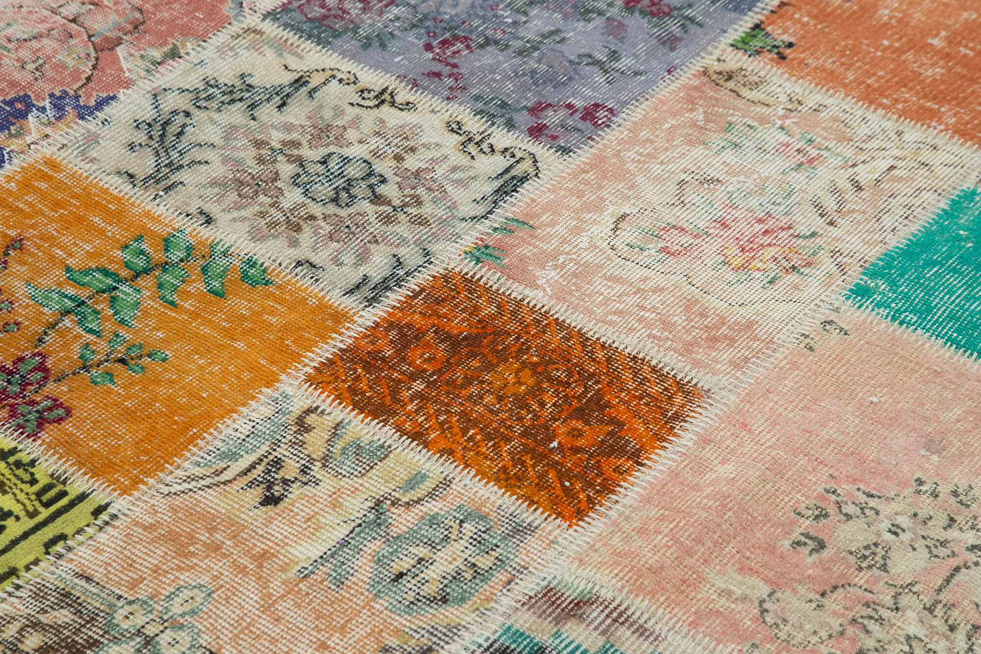 Handmade Patchwork Rug - Kirk Yama Pink Cotton Wool Area Rug 6'9''x9'9''