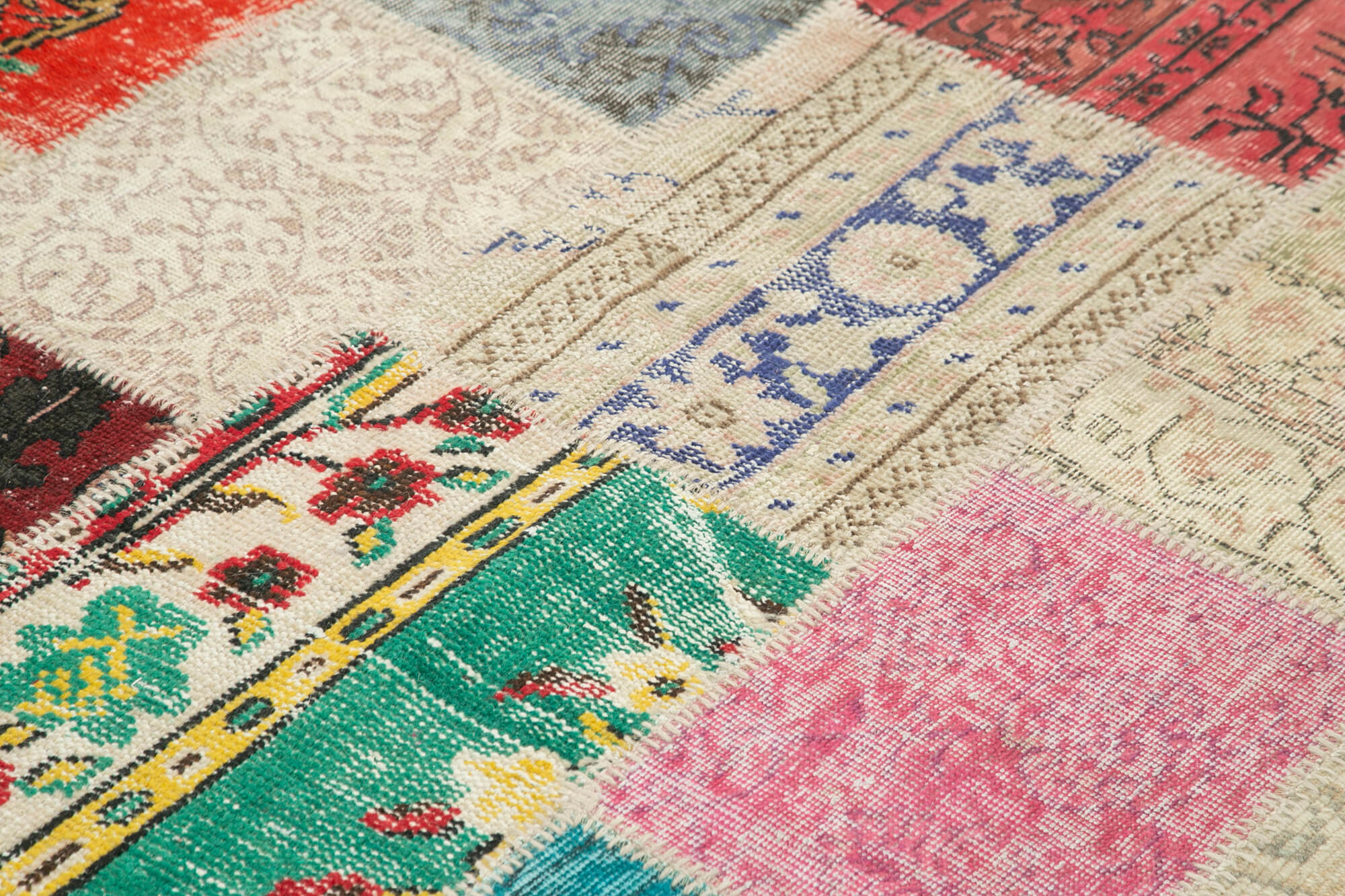 Handmade Area Rug – Kirk Yama Pink Patchwork Cotton Wool Carpet 6'8''x9'9''