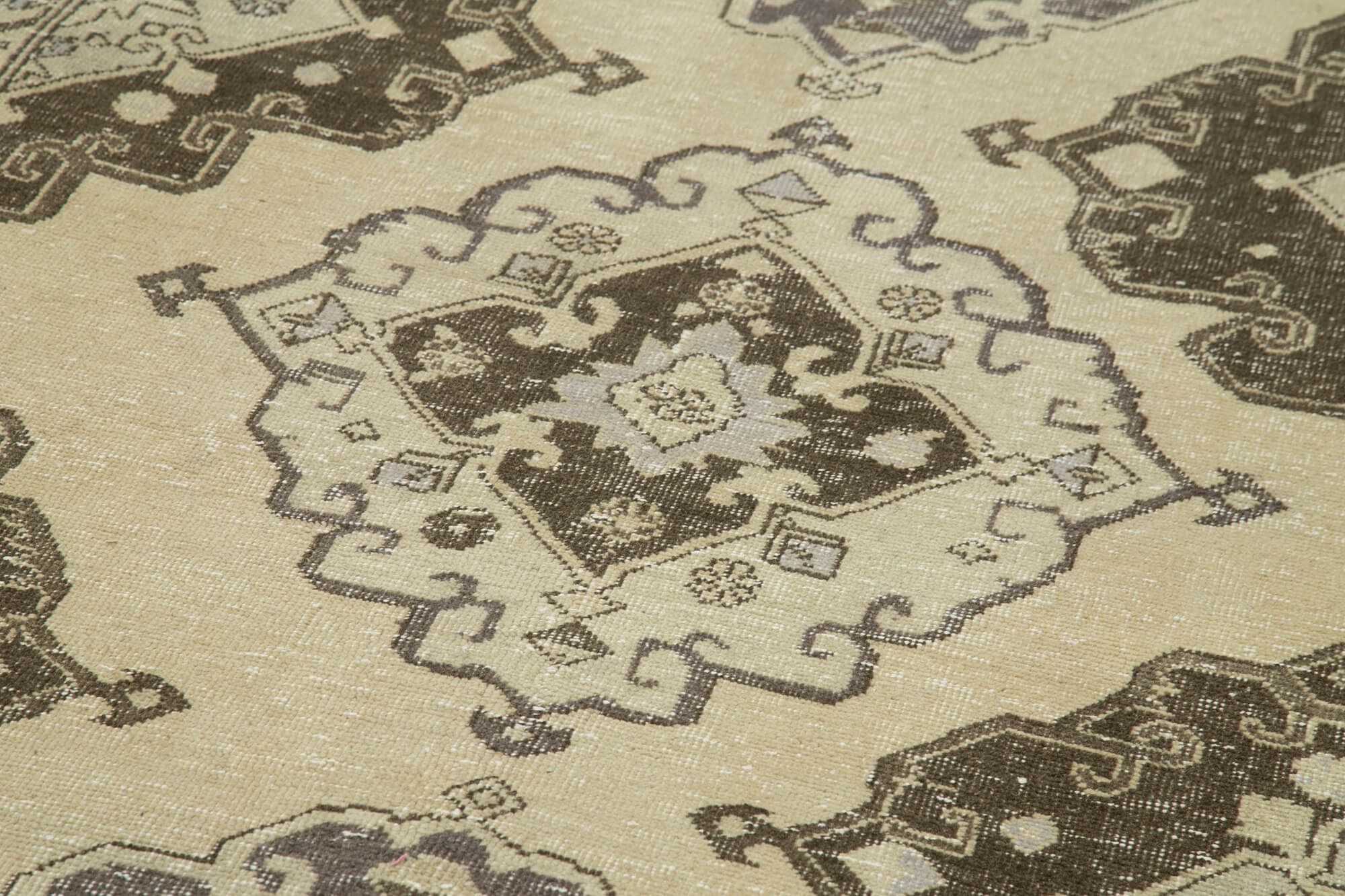 Handmade Vintage Area Rug | Classic Woven Cotton Wool Rug, Neutral Beige, 4'9'' x 13'3''
