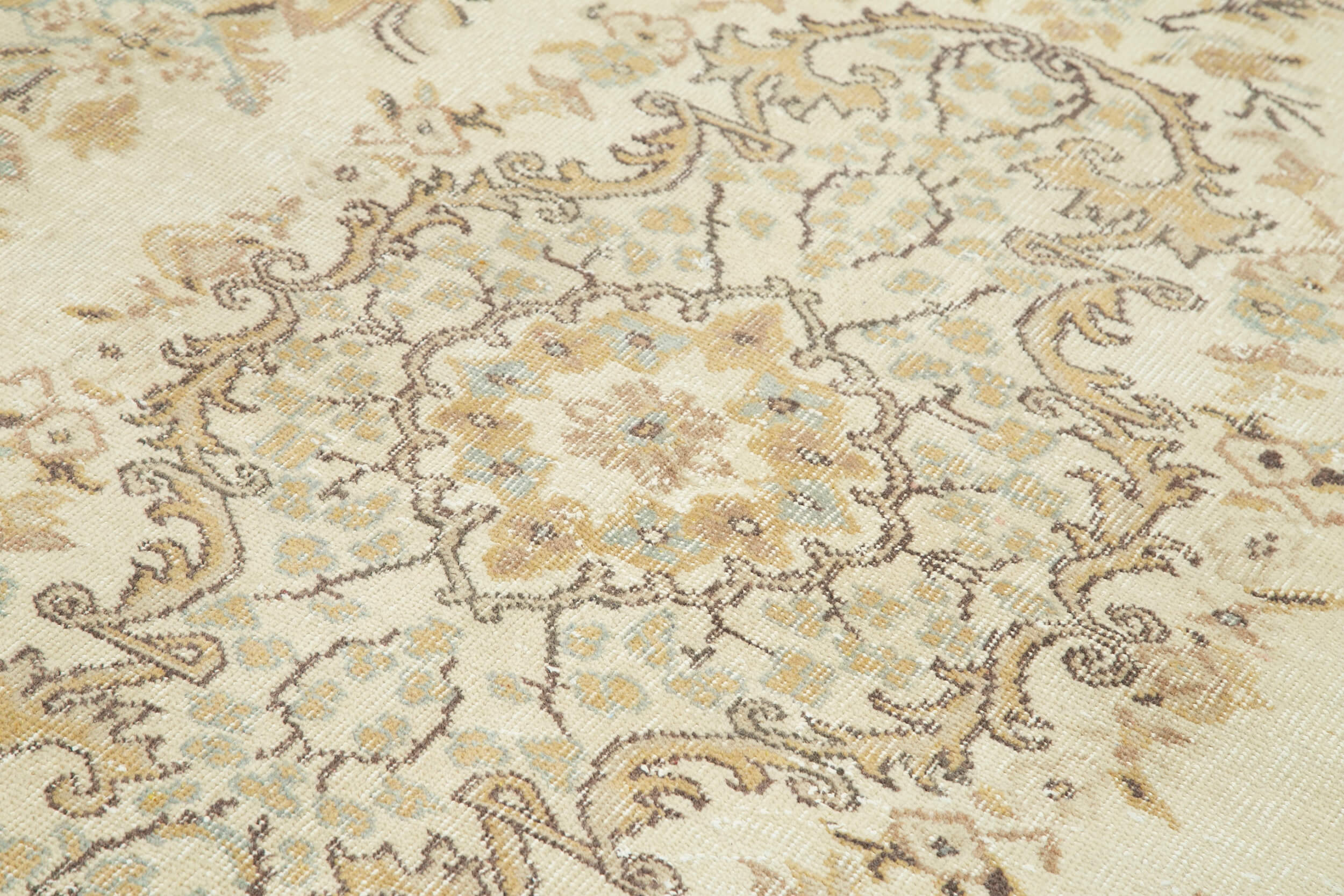 Handmade Vintage Area Rug – Beige Cotton Wool Blend, 5'10'' x 9'10'' Bohemian Style