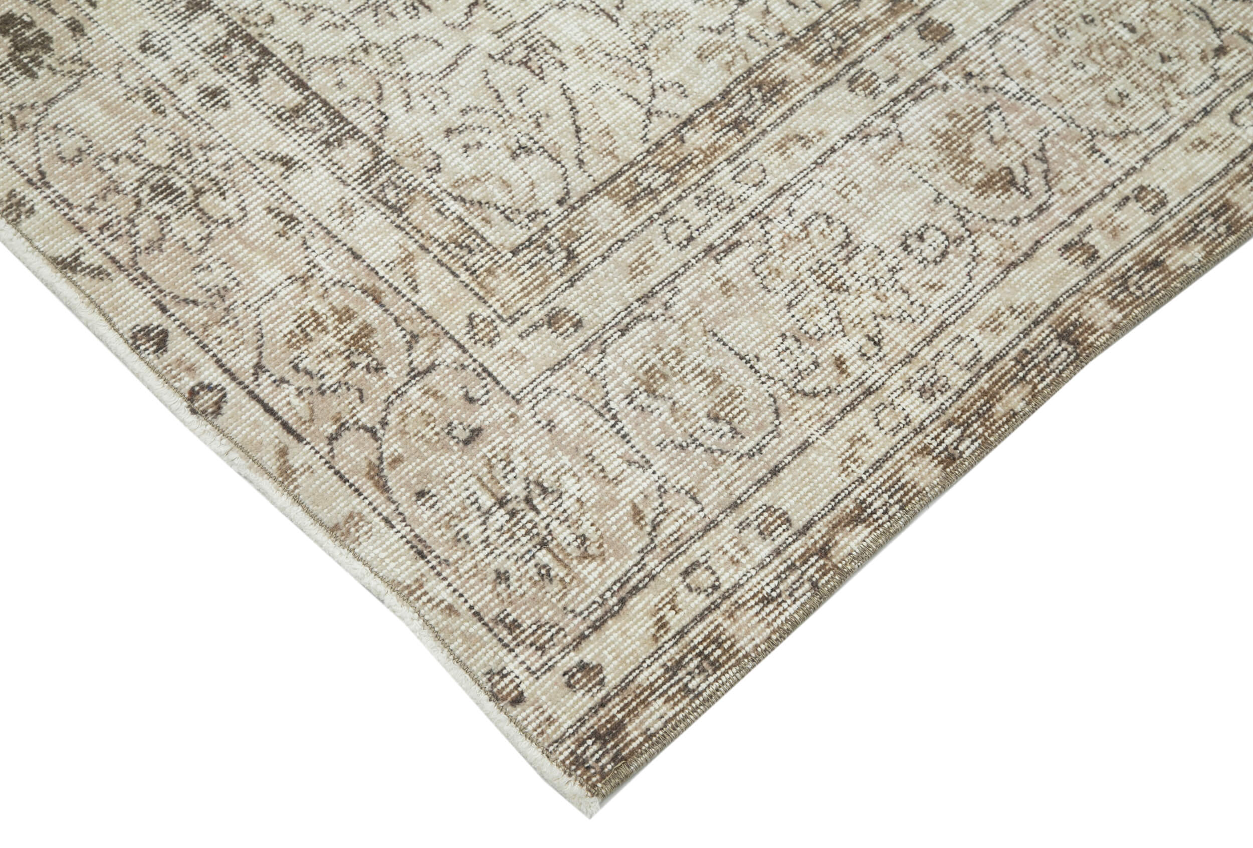 Vintage Wool Area Rug – Handmade Turkish Hand Knotted Beige Vintage Carpet 6'9" x 10'1"