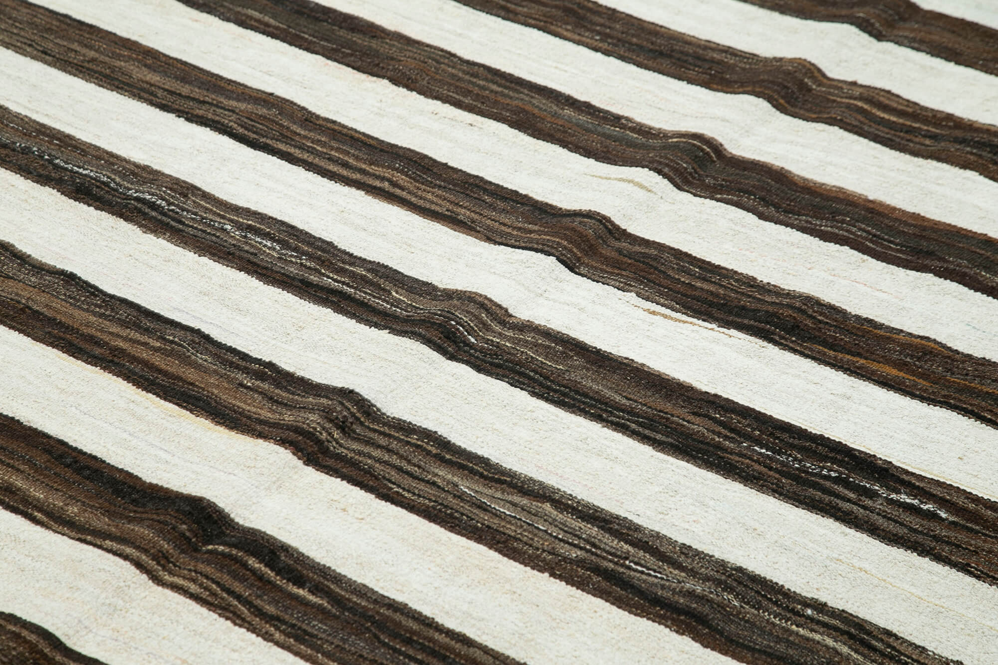 Handmade Area Rug – Brown Geometric Cotton Wool 7'10''x10'4'' Soft Natural Fiber