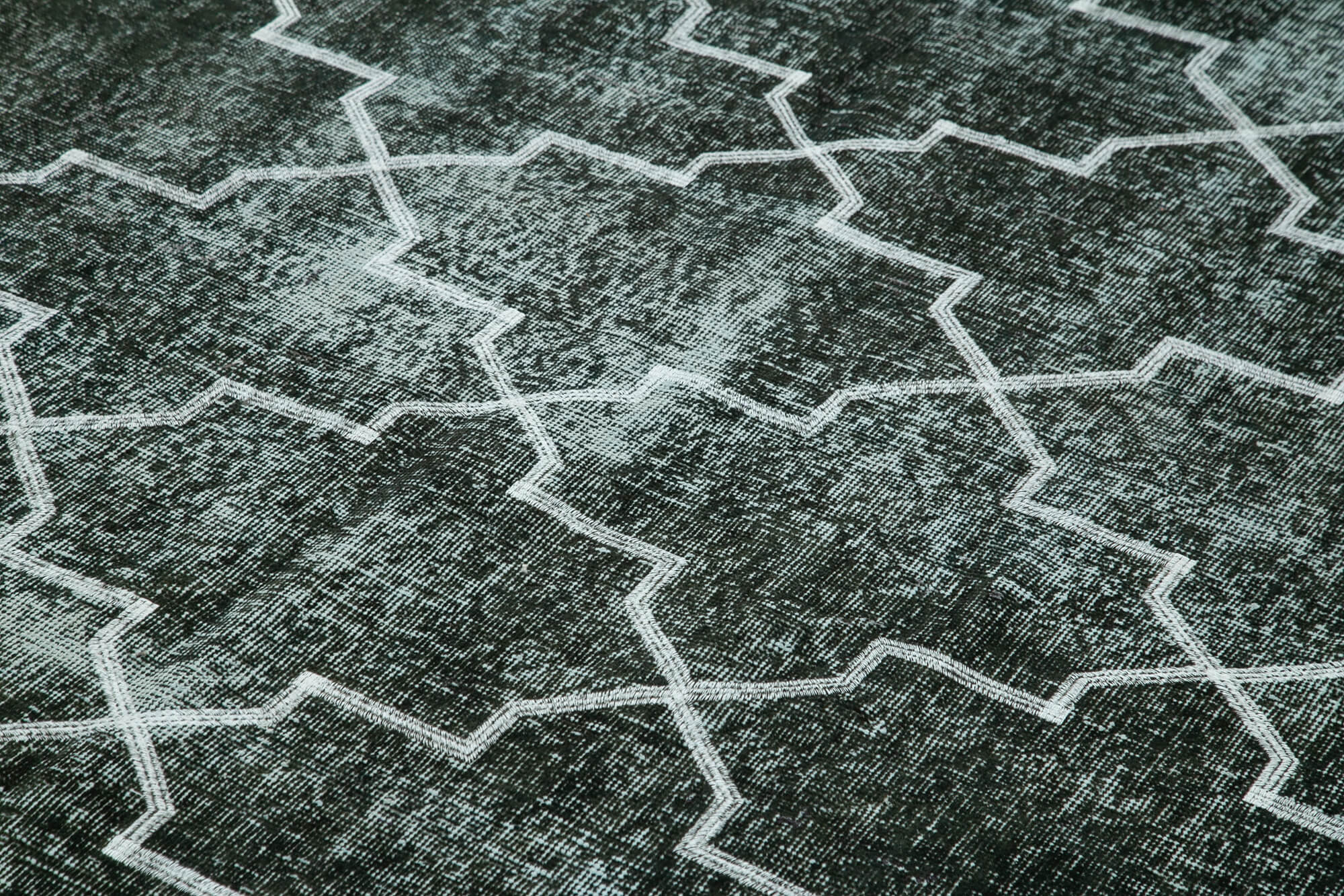 Handmade Geometric Rug – Black Wool Cotton Area Rug 8'x10'8'' | Durable Turkish Carpet
