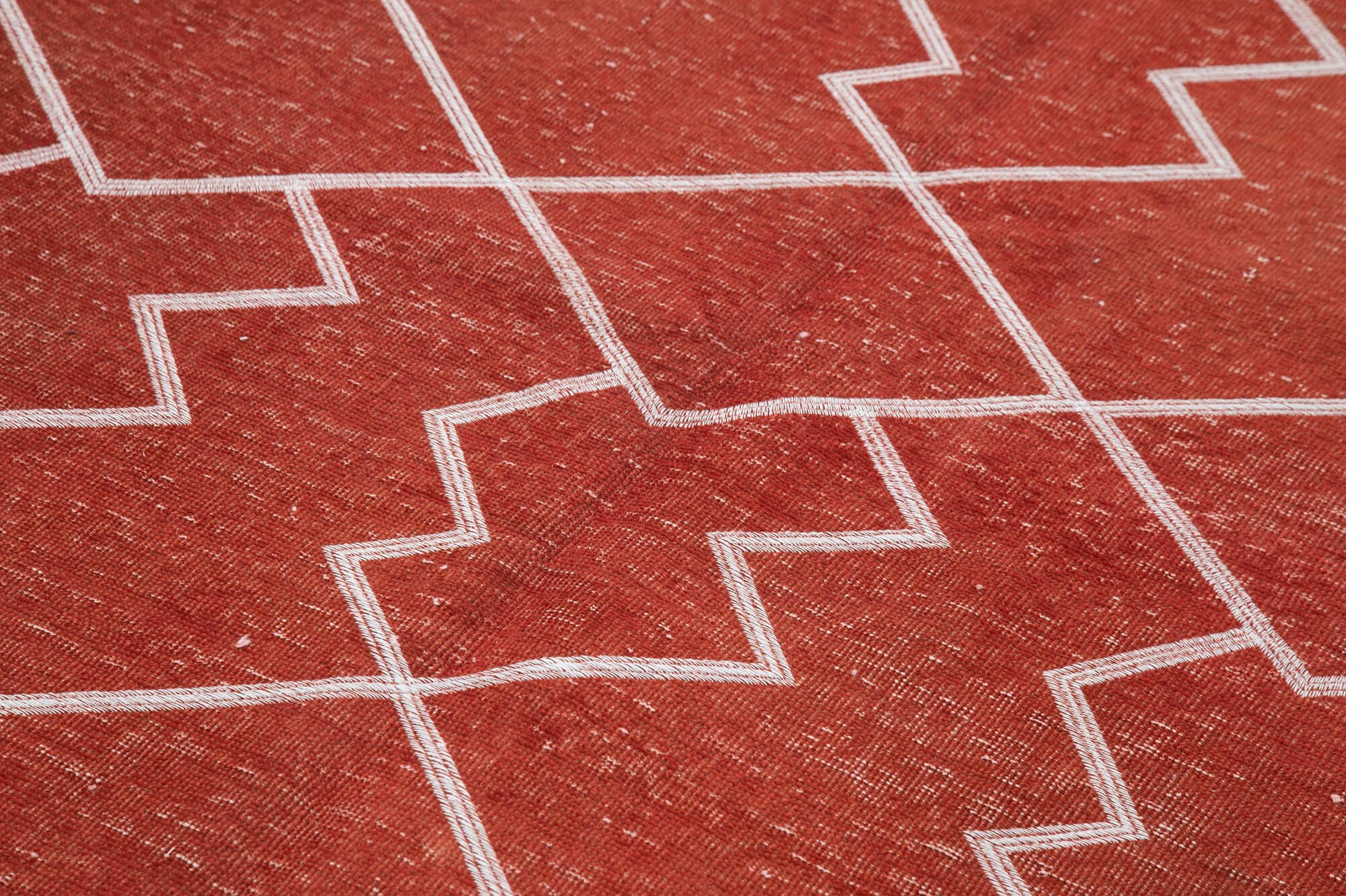 Handmade Geometric Rug – Red Wool Cotton Carpet, Vintage Turkish Area Rug 4'5''x7'10''