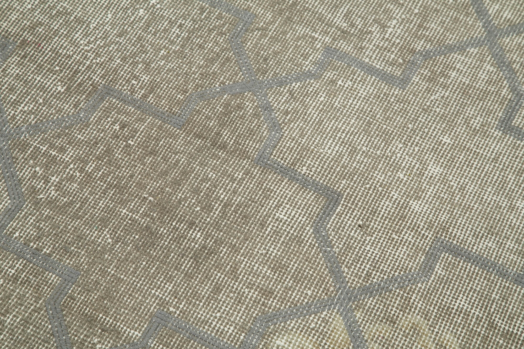 Handmade Geometric Rug – Grey Area Rug 3x6, Cotton Wool Carpet with Traditional Design