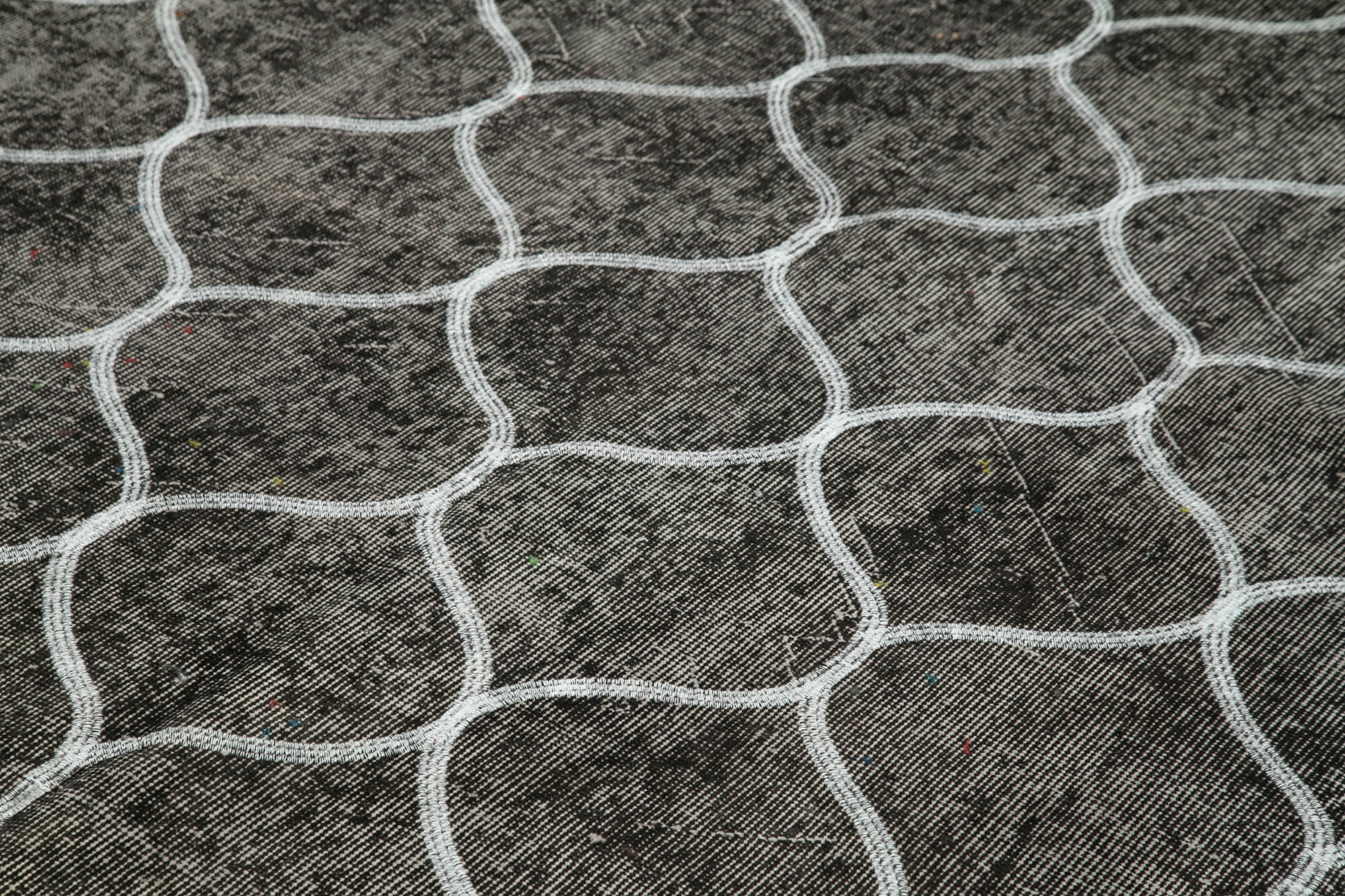Handmade Geometric Rug - Black Area Rug Cotton Wool Carpet 5'9''x8'8''