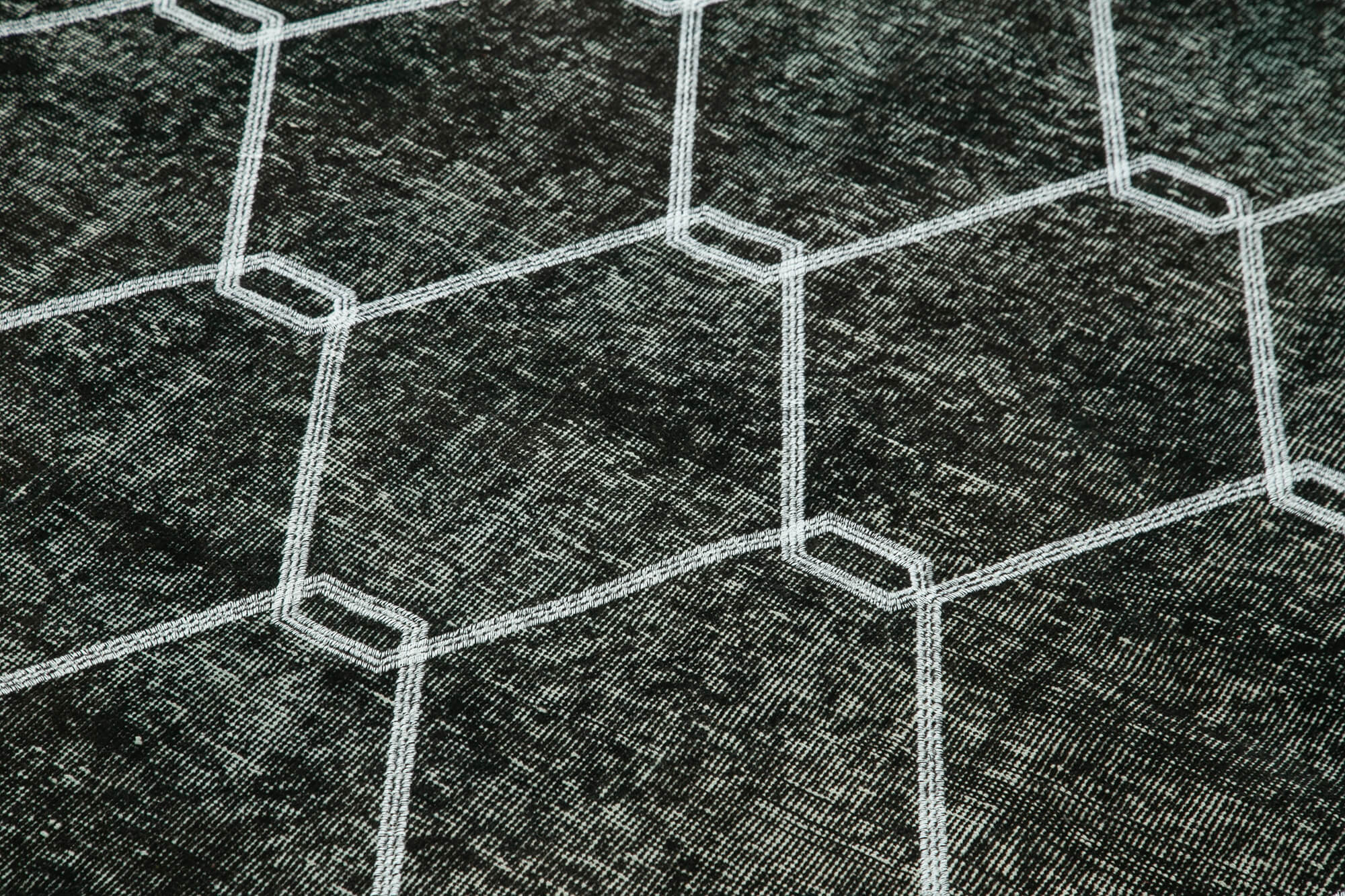 Handmade Geometric Rug - Black Cotton Wool Carpet 4'8''x6'11'' | Vintage Handwoven Area Rug