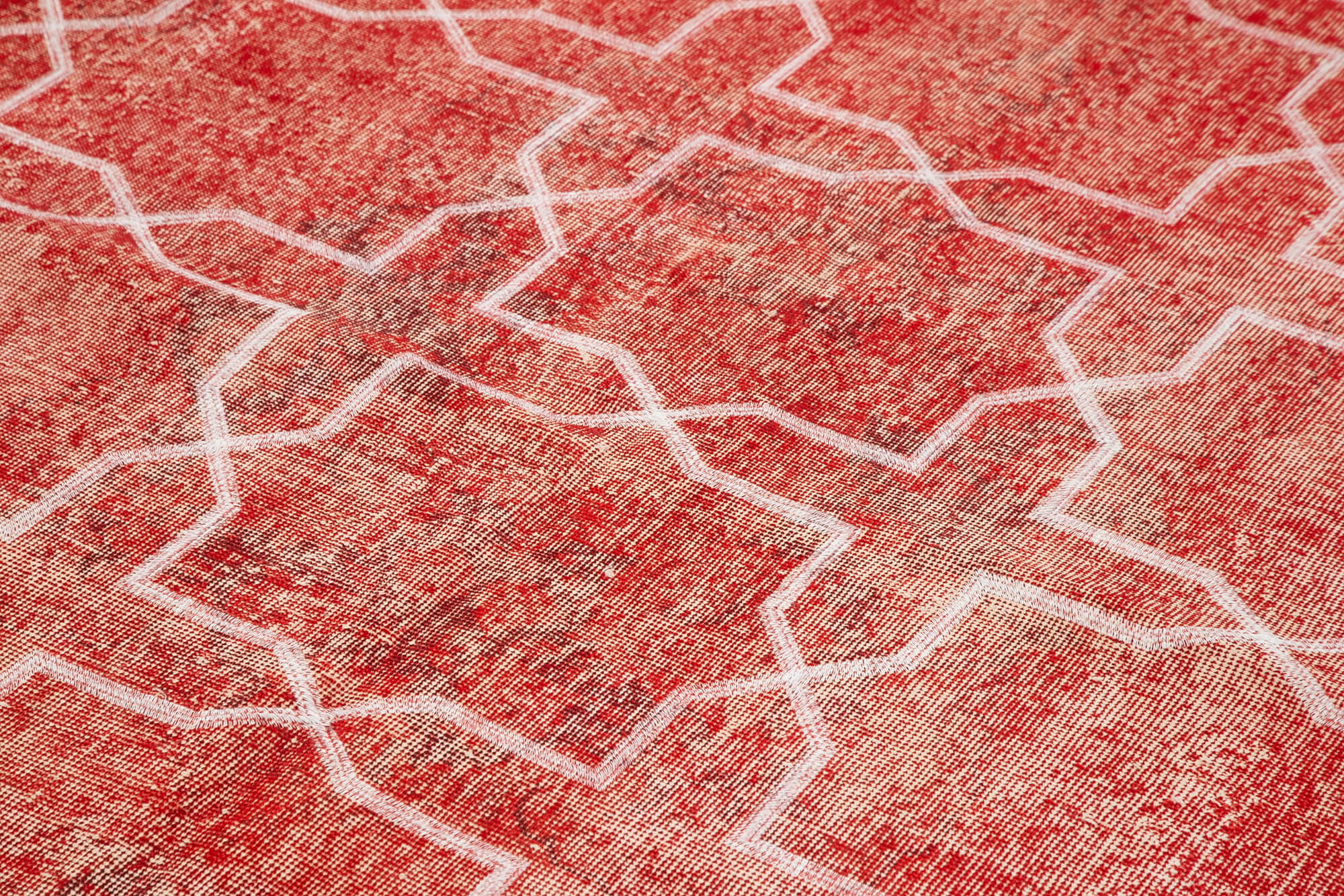 Handmade Geometric Rug – Red Area Carpet 6'6''x9'8'' | Durable Cotton Wool Rug