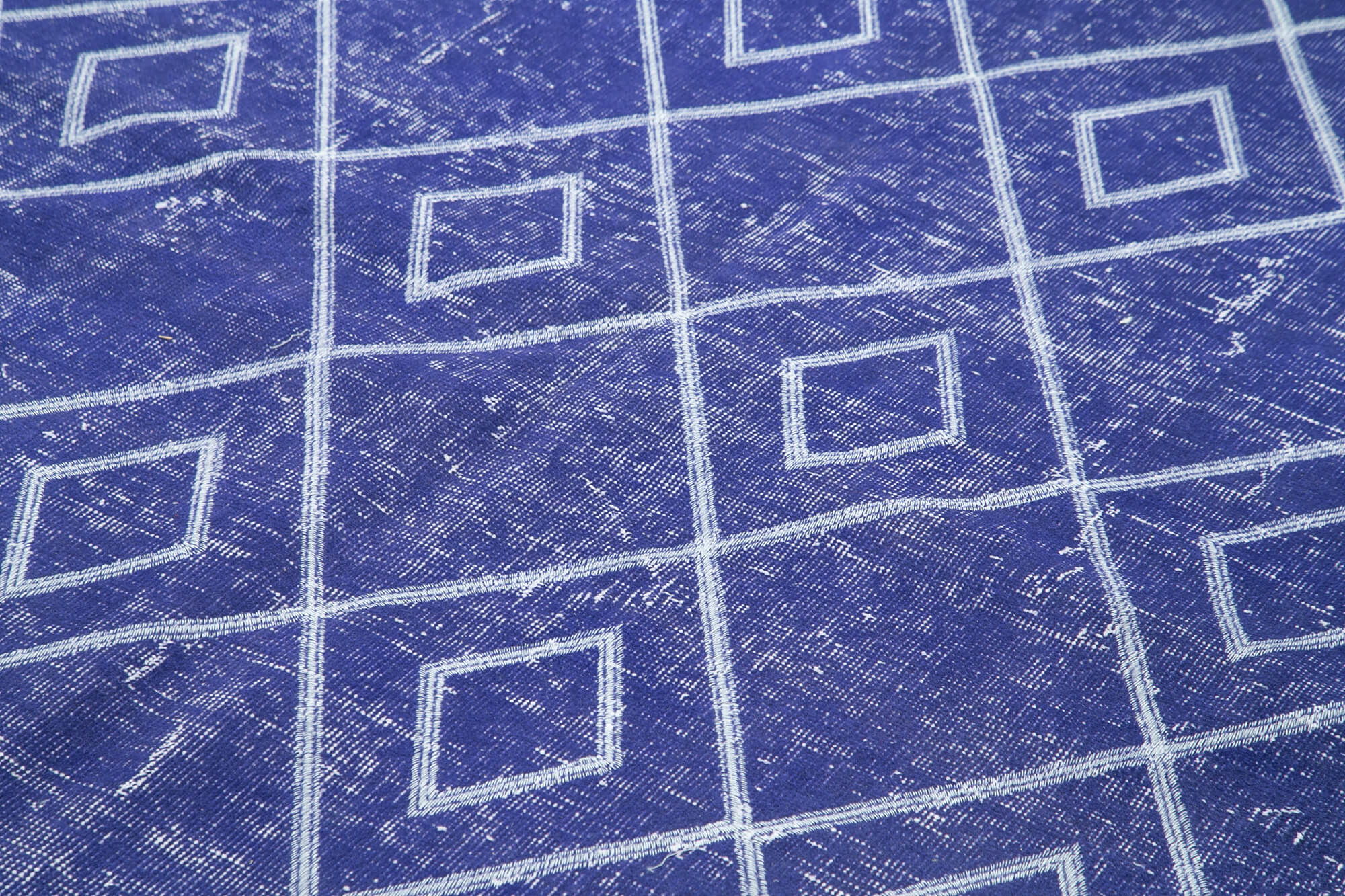 Handmade Geometric Rug – Purple Area Rug with Durable Cotton Wool Carpet Blend 6'5''x9'9''