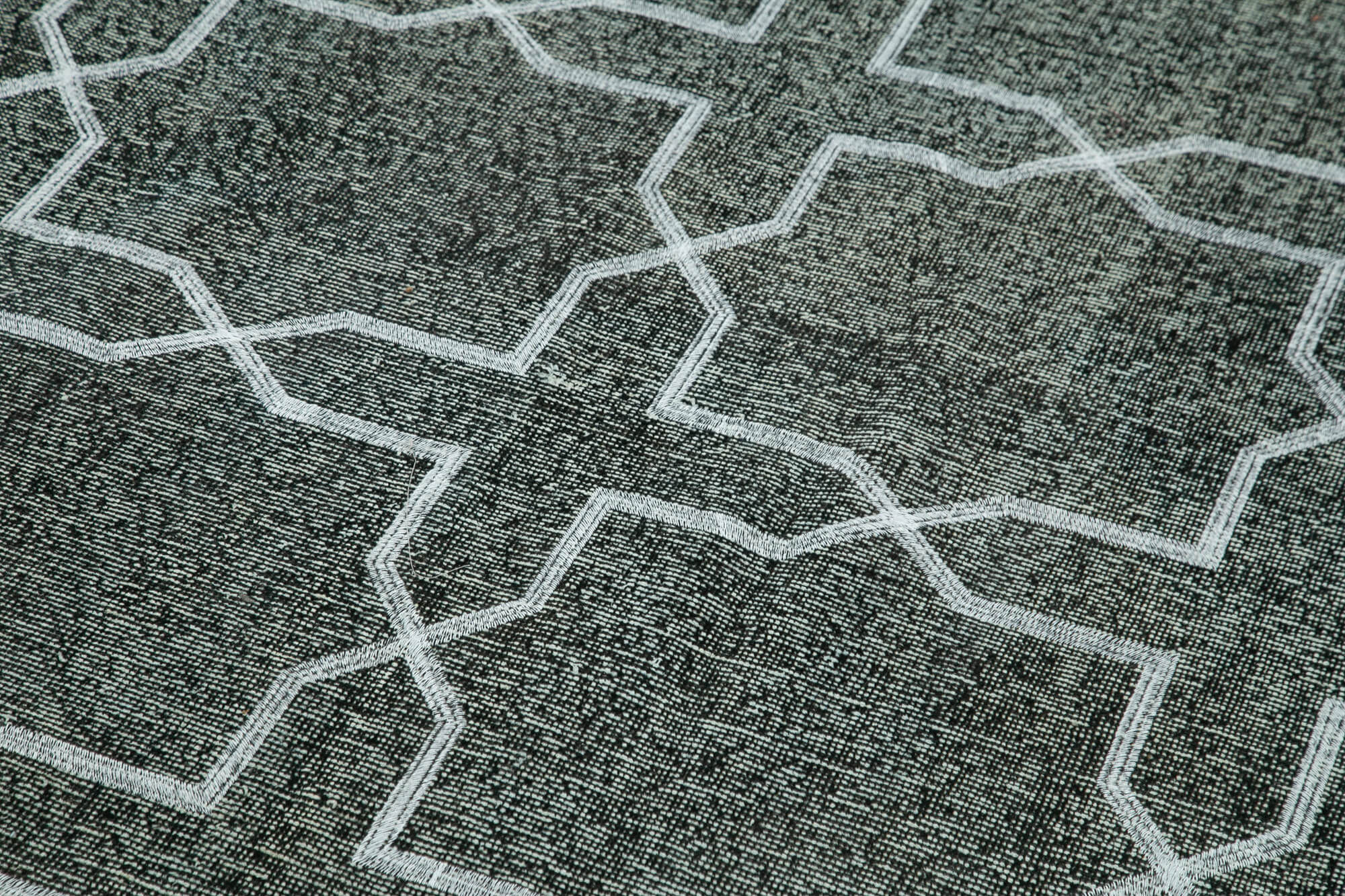 Handmade Geometric Rug - Black Area Rug Cotton Wool Blend 4'7''x13'5'' Durable Soft Wool Floor Covering