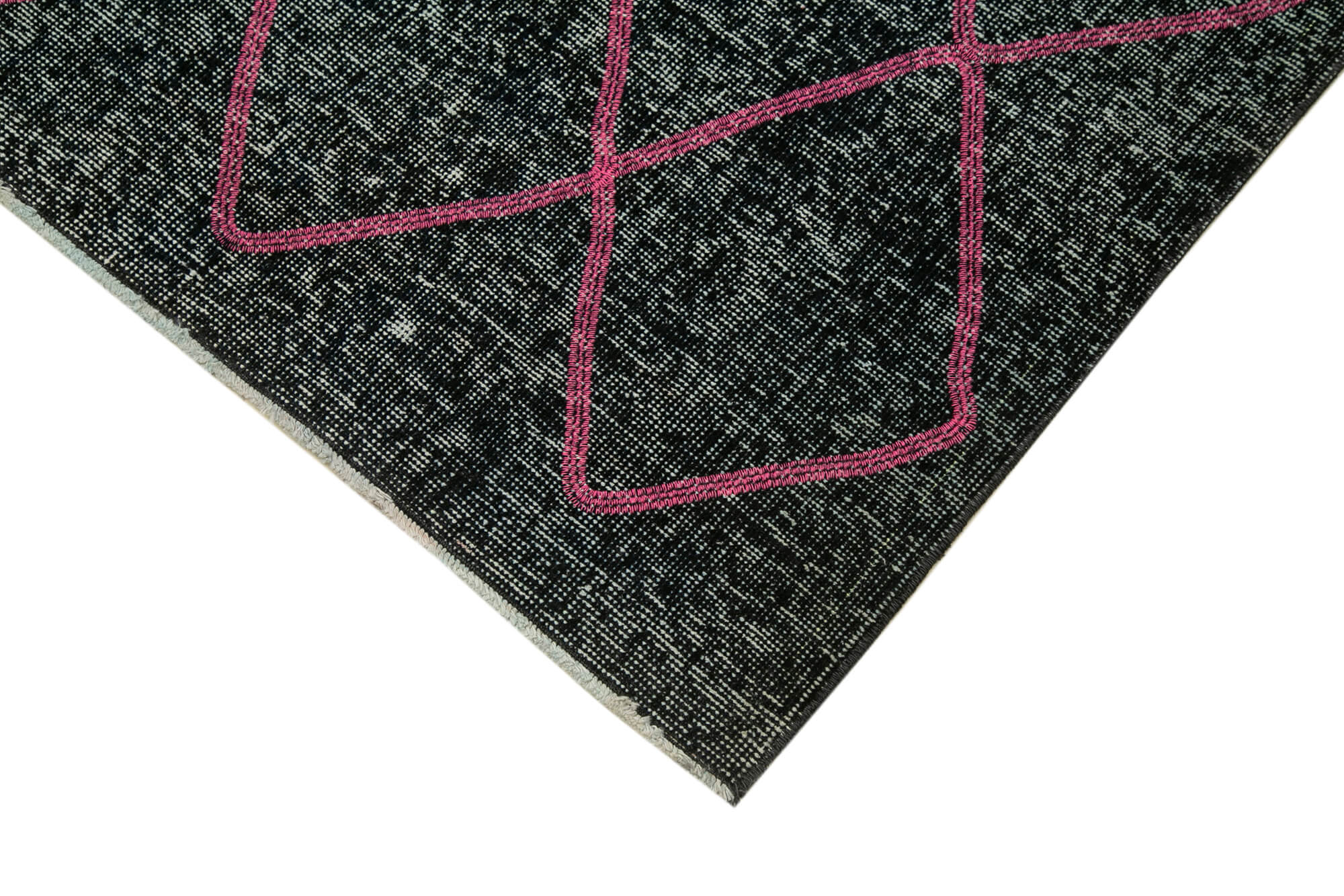 Handmade Geometric Rug – Black Cotton Wool Carpet 4'10''x11'7'' with Modern Design