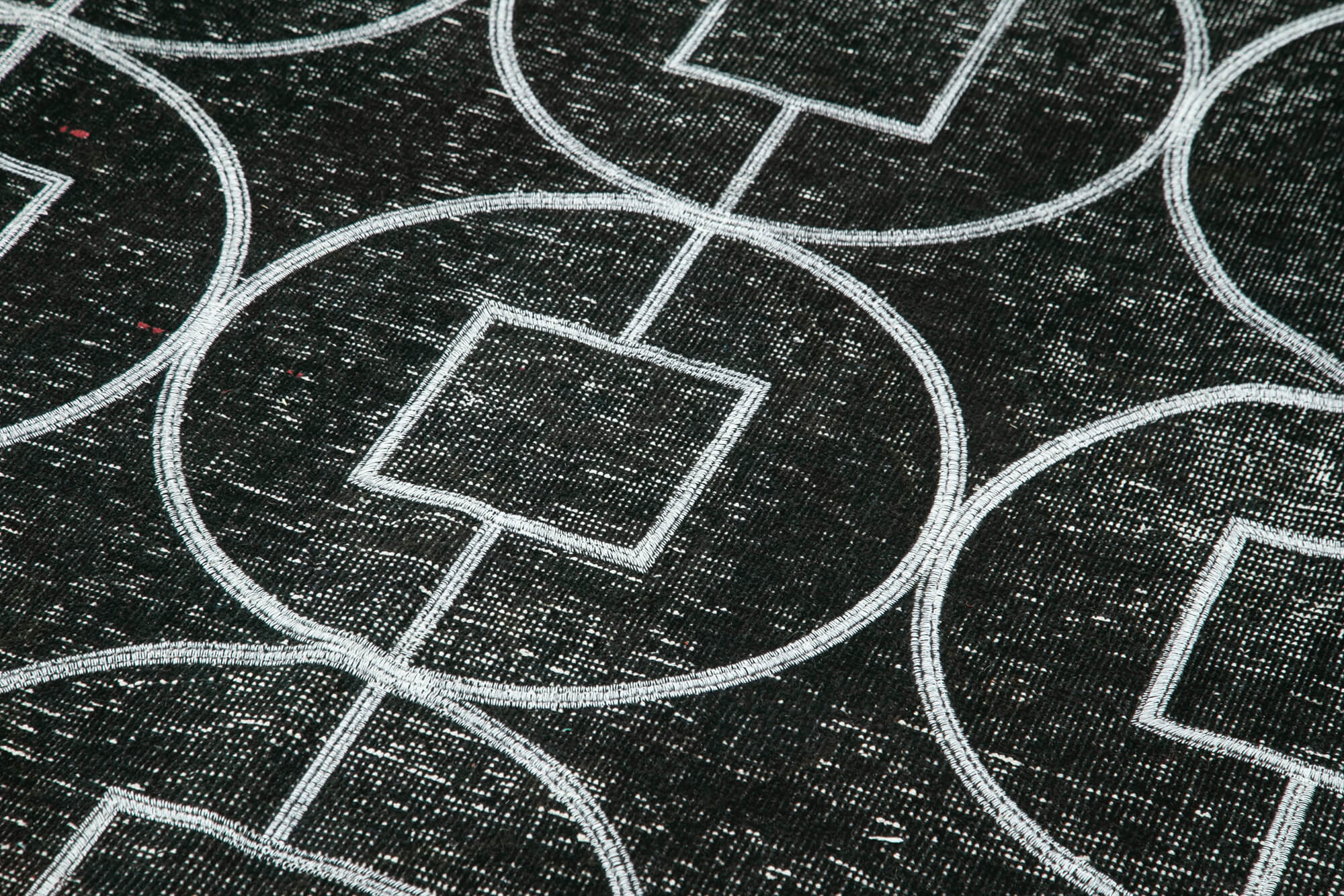 Handmade Geometric Rug – Black Cotton Wool Area Rug 4'6" x 12'10" | Vintage Turkish Carpet