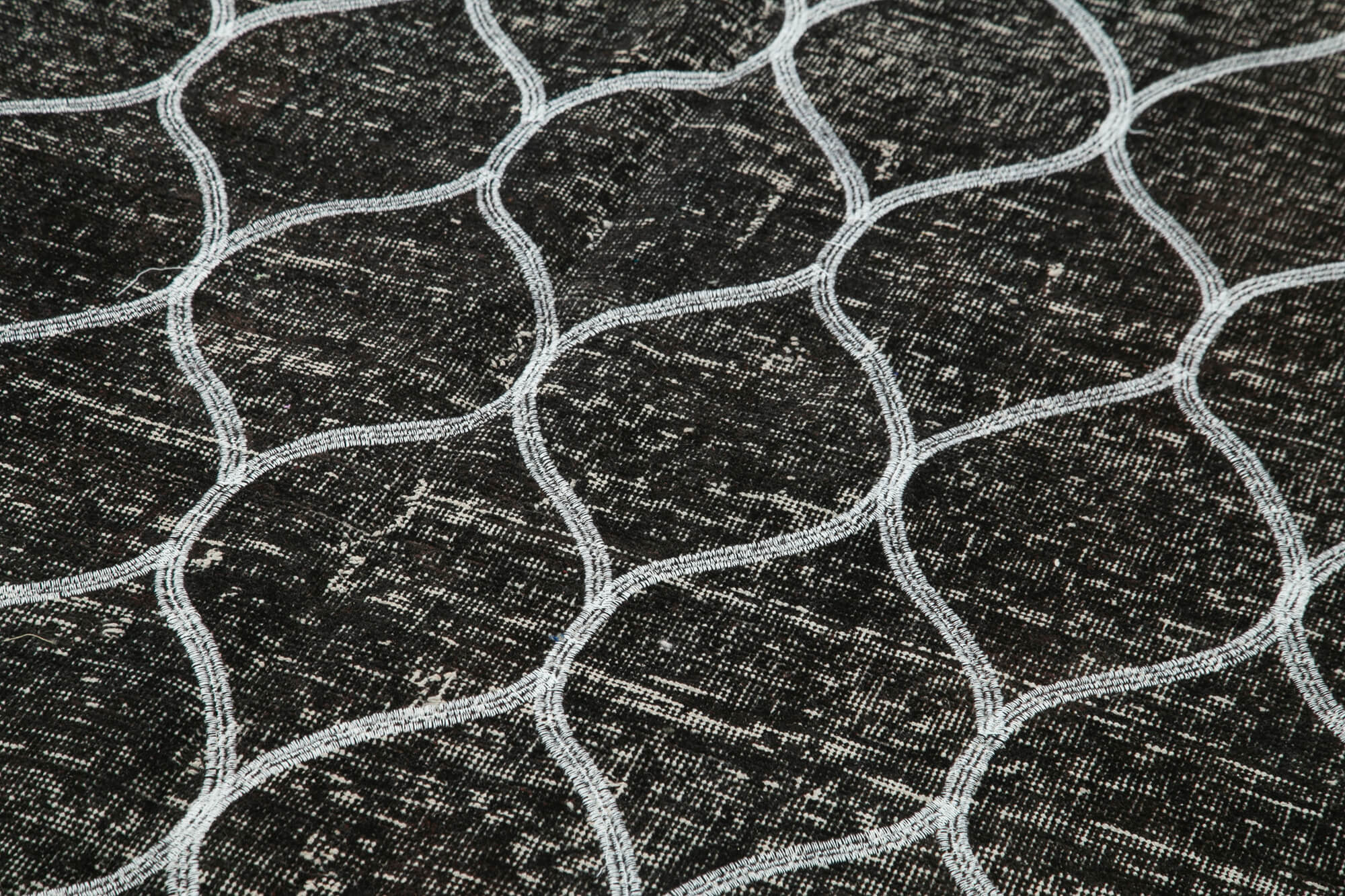 Handmade Geometric Rug – Black Geometric Carpet Cotton Wool Area Rug 4'9''x13'1''
