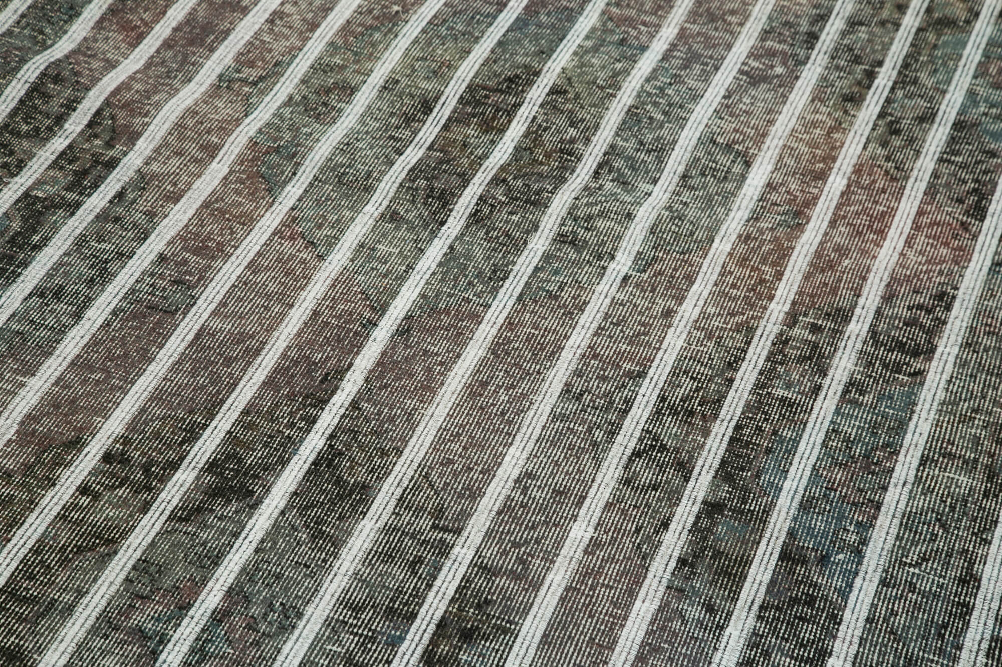 Handmade Geometric Rug - Grey Area Rug 4'6'' x 9'5'' | Cotton Wool Carpet Blend