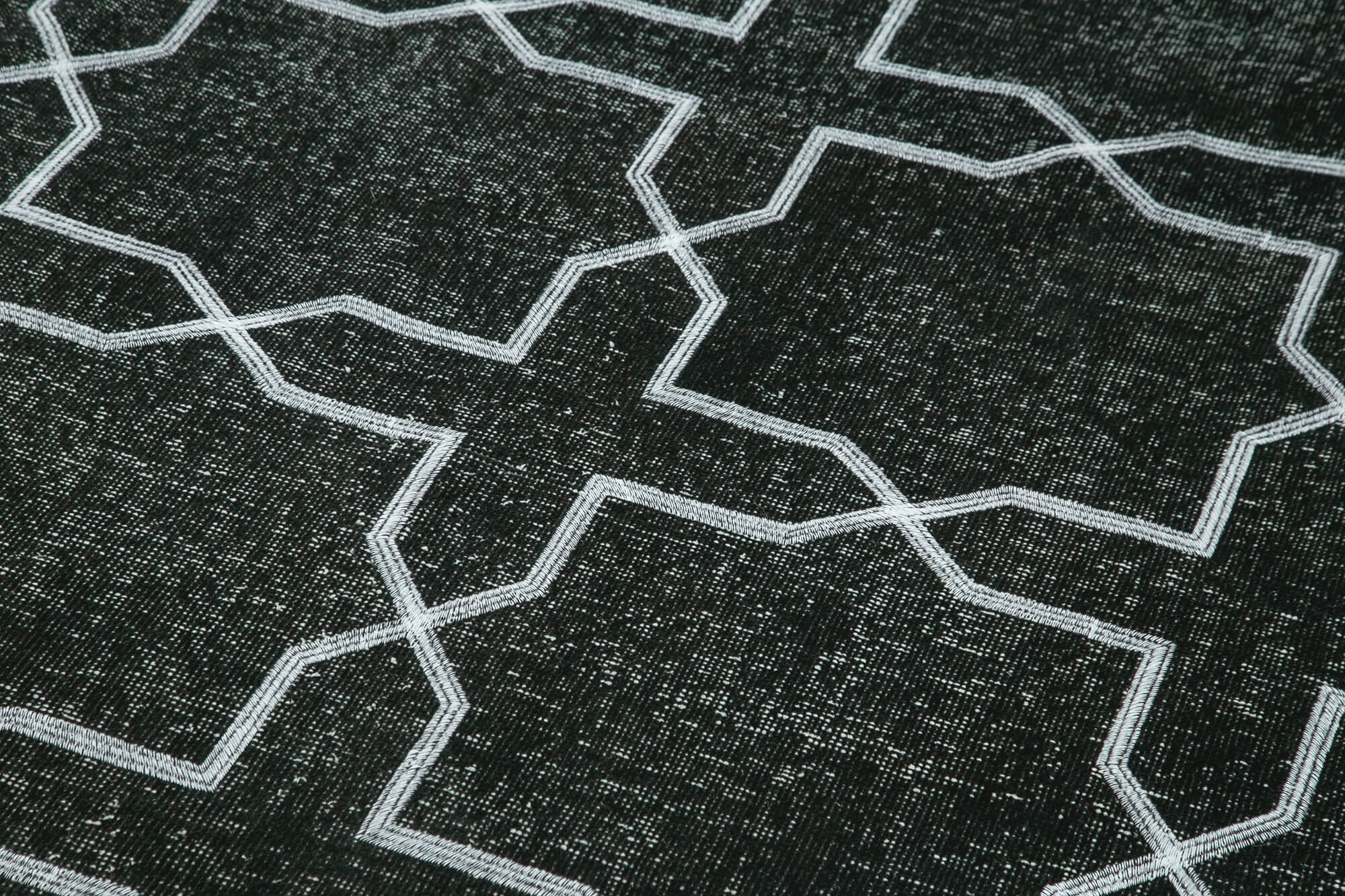 Handmade Wool Area Rug – Black Geometric Cotton Wool Carpet 4'9'' x 13'4''