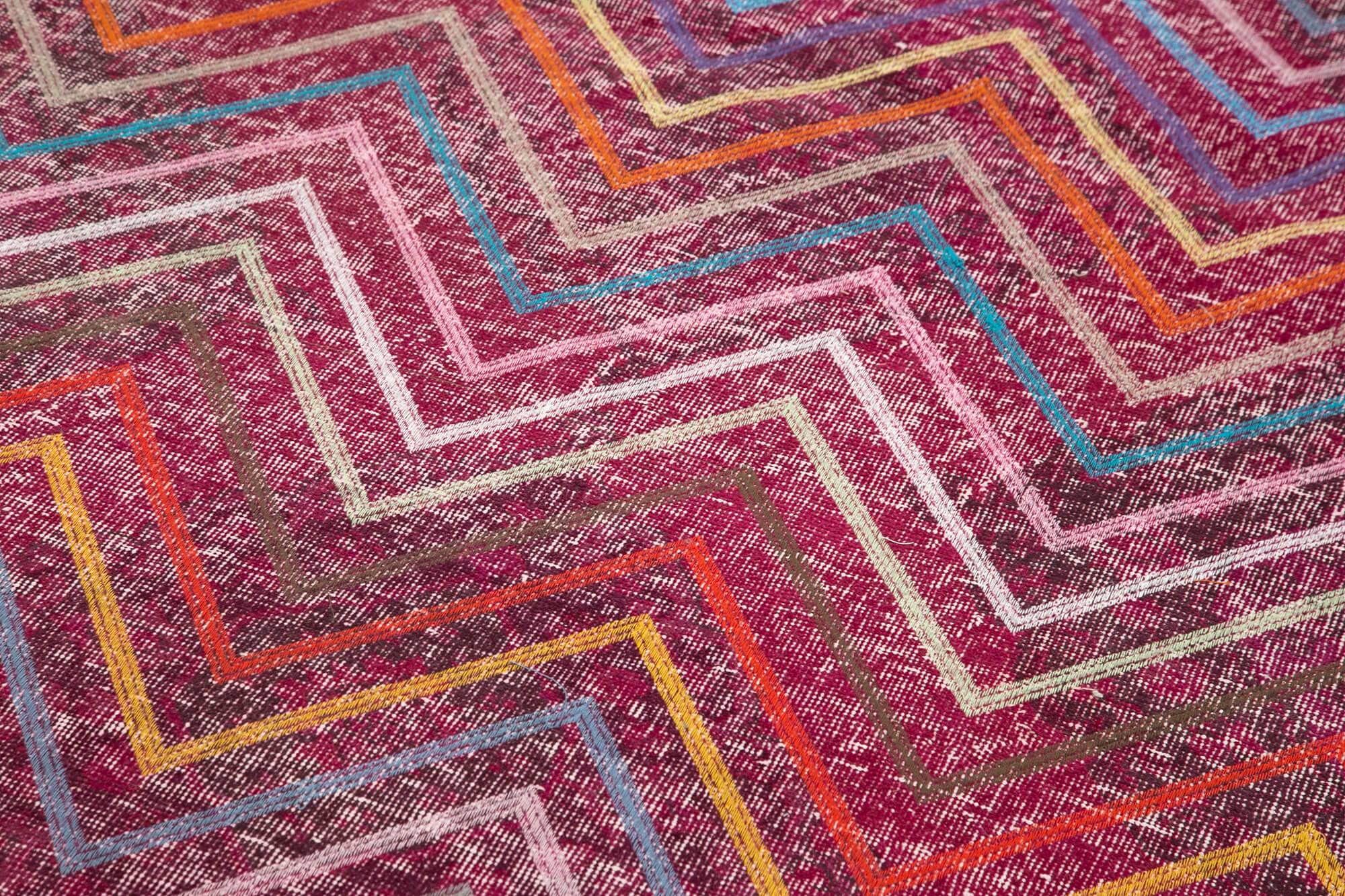 Handmade Geometric Rug – Pink Area Rug Cotton Wool 4'10" x 12'8" Durable Soft Wool Carpet