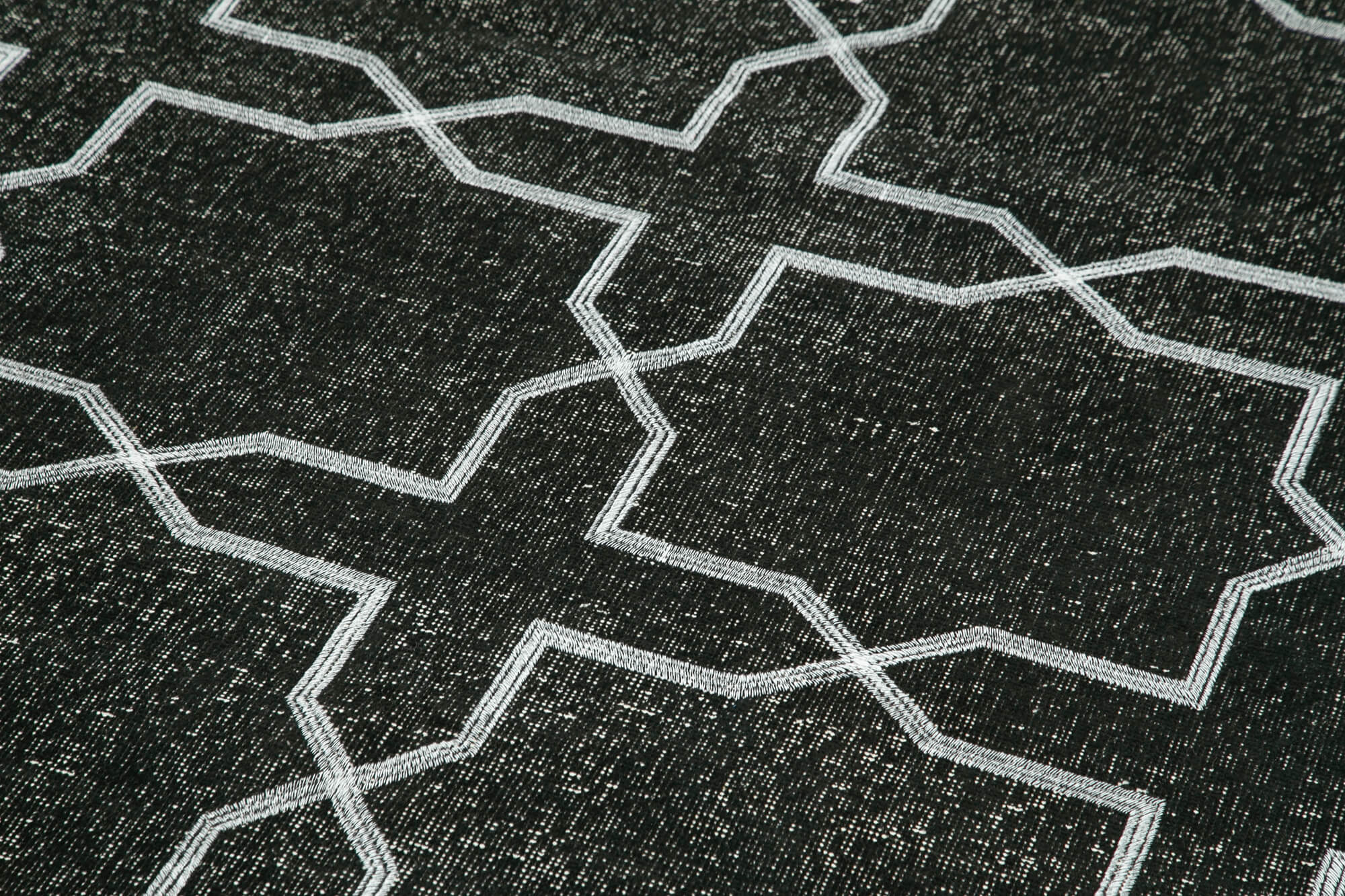 Handmade Geometric Rug – Black Area Rug Cotton Wool Durable Flat Weave 4'8''x12'11''