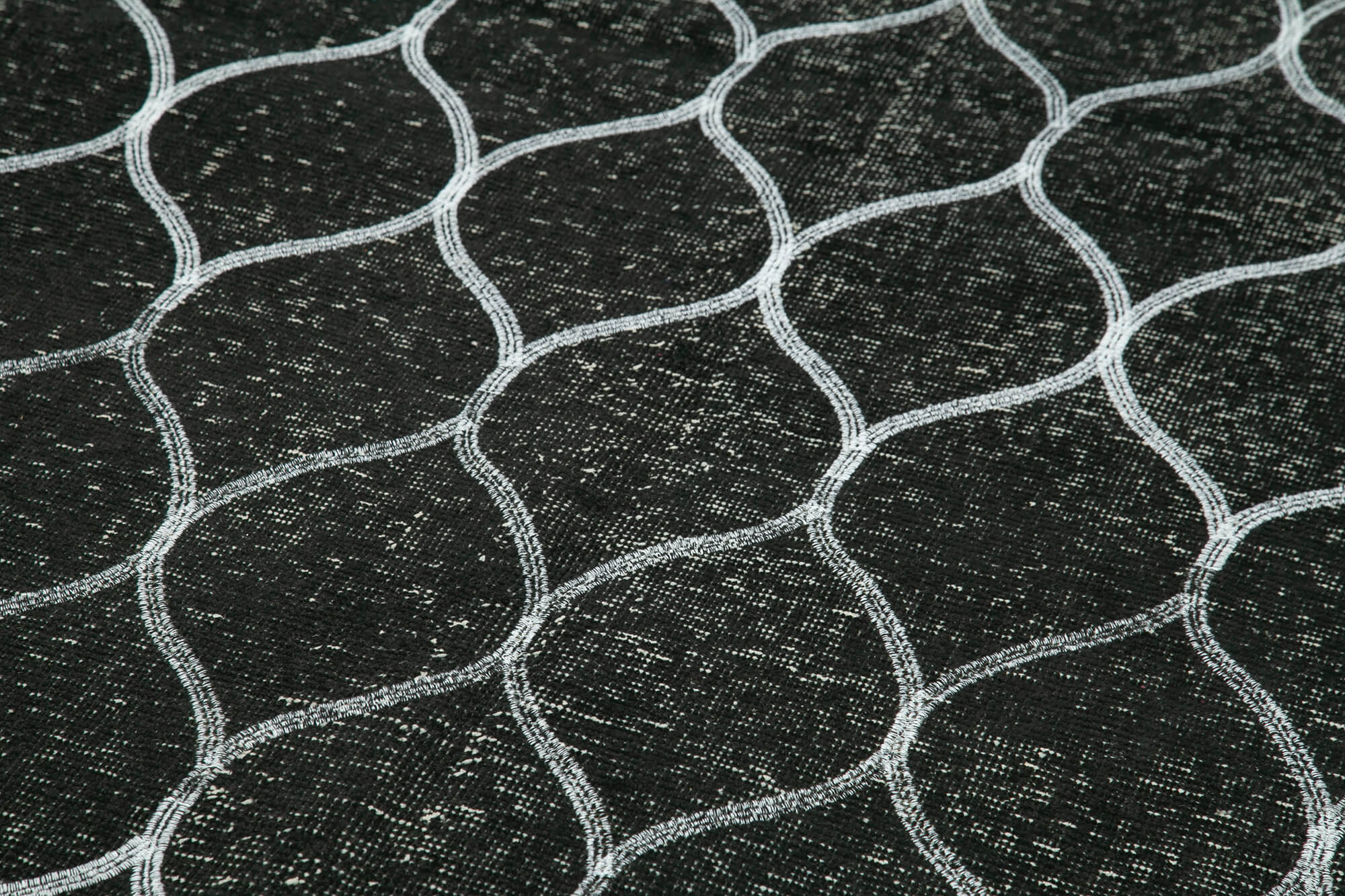 Handmade Geometric Rug – Black Area Rug 4x12 Feet Cotton Wool Carpet