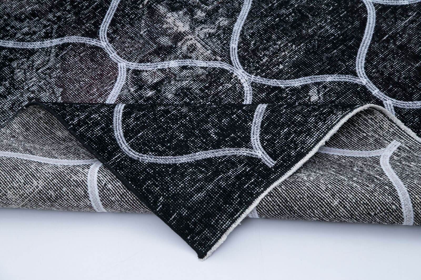 Handmade Wool Area Rug | Black Geometric Cotton Wool Rug 4'6" x 12'7"