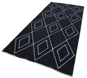 Handmade Geometric Rug – Black Area Rug 5'0'' x 10'10'' Cotton Wool, Durable & Soft