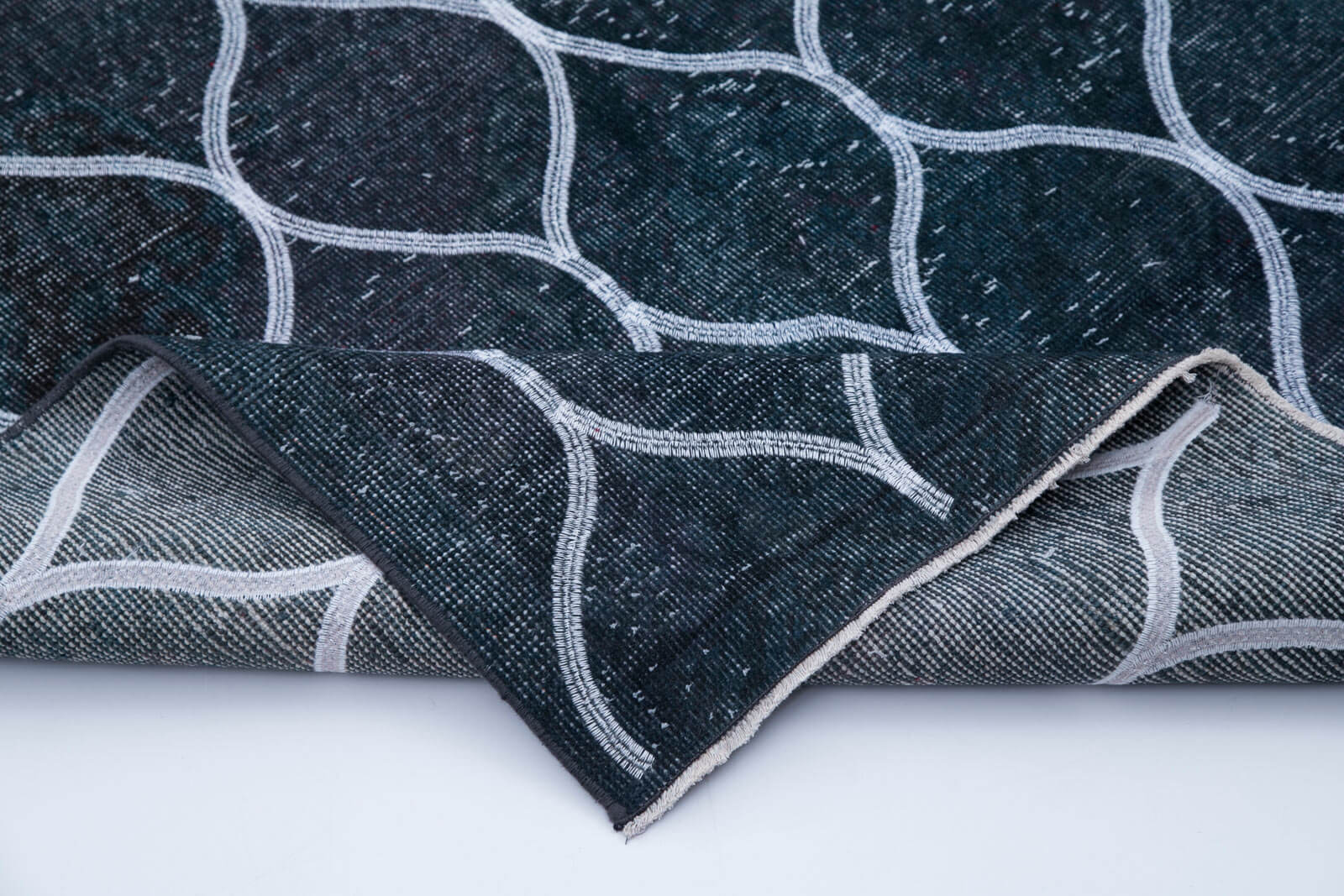 Handmade Geometric Rug – Grey Geometric Carpet | Wool Cotton Blend Area Rug 4'6''x9'5''