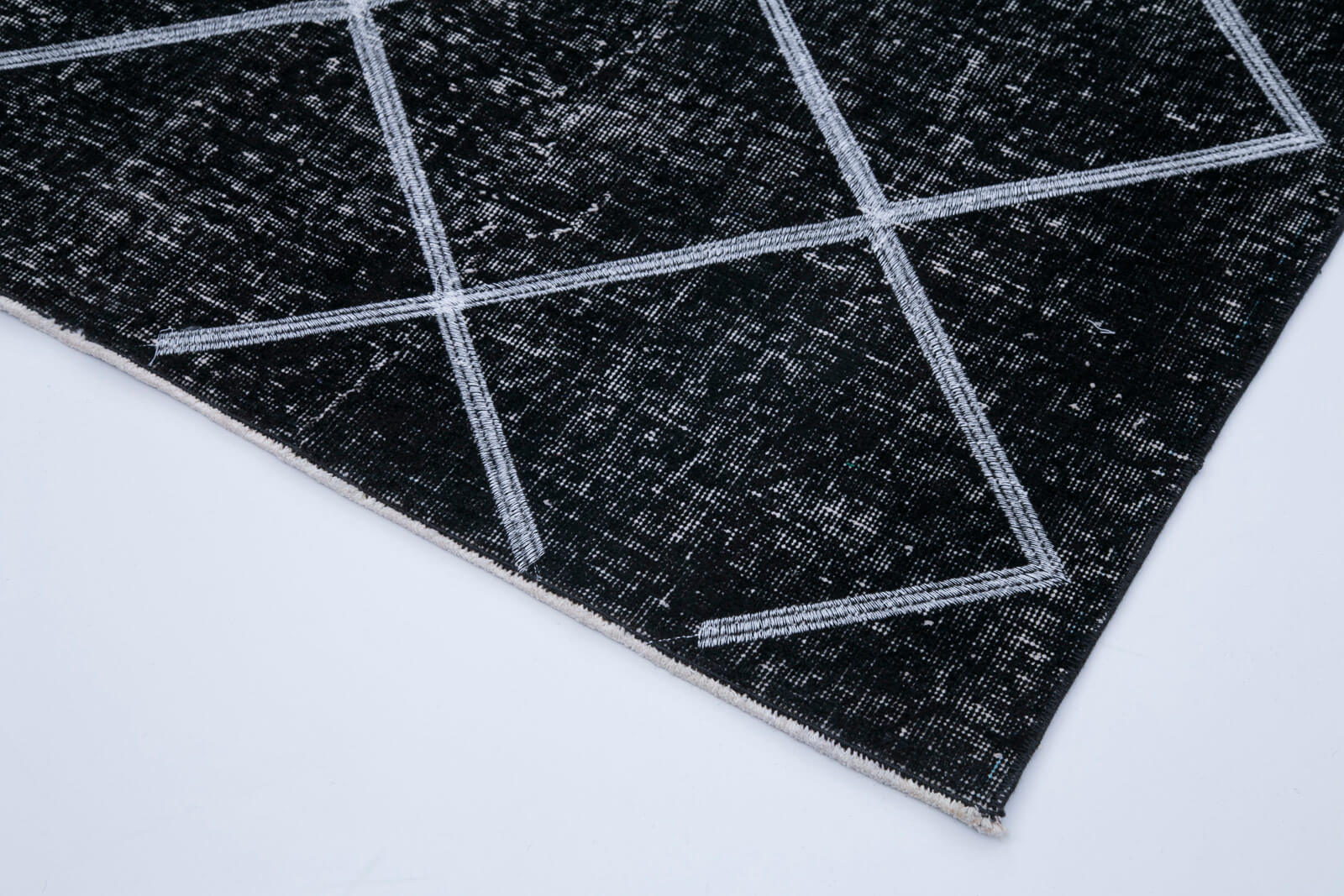 Handmade Geometric Rug – Black Area Rug Cotton Wool with Vintage Turkish Wool Carpet