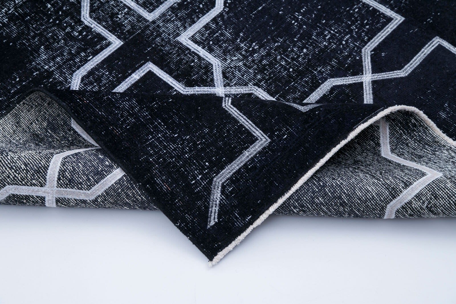 Handmade Geometric Rug | Handwoven Black Cotton Wool Carpet – Durable Turkish Vintage Area Rug