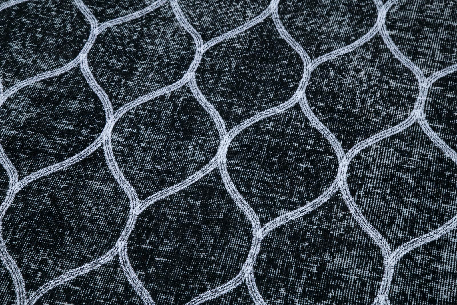 Handmade Wool Area Rug | Black Geometric Cotton Wool Carpet 4'8''x11'9''