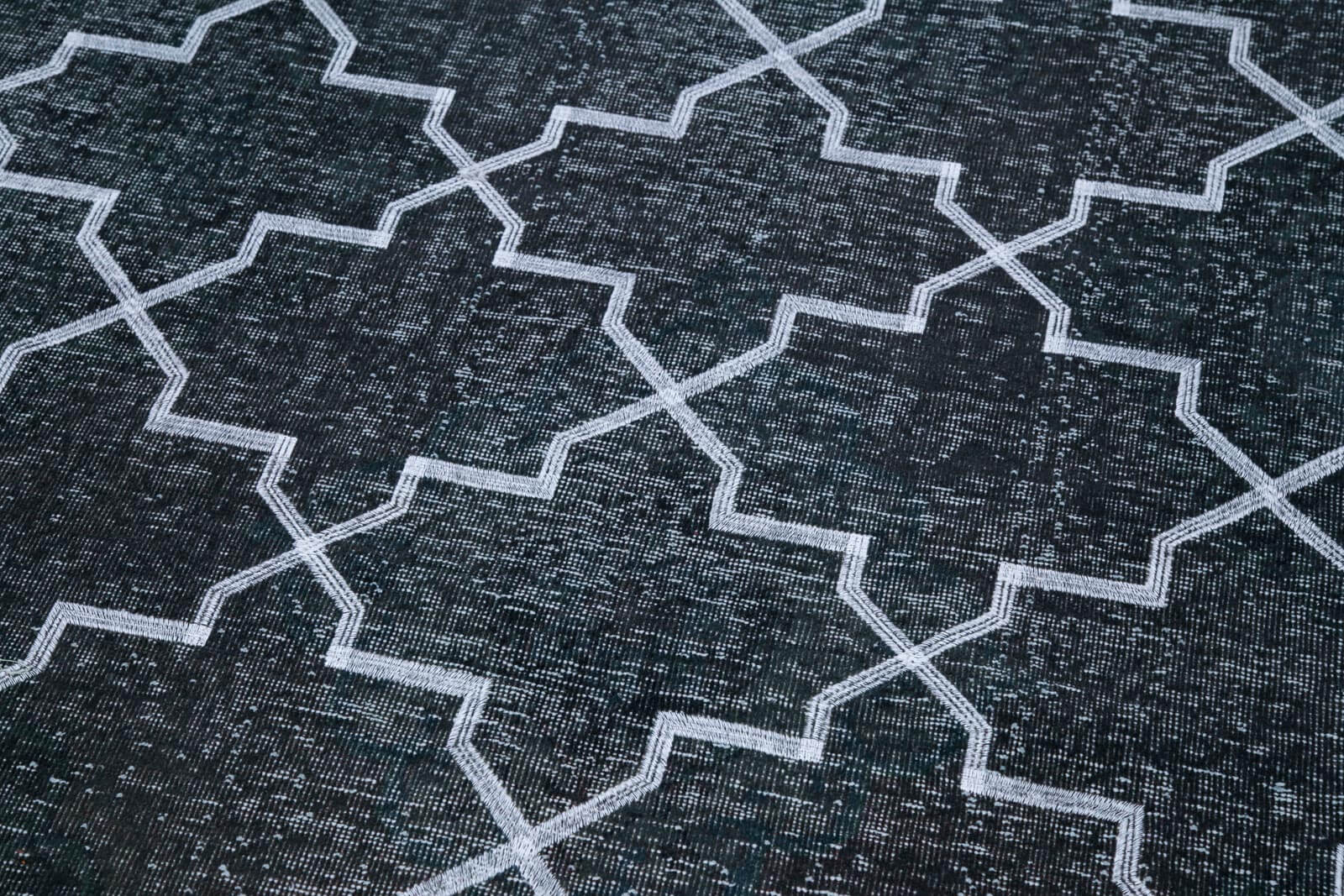 Handmade Geometric Rug – Grey Area Rug 4x13 Feet | Cotton Wool Carpet