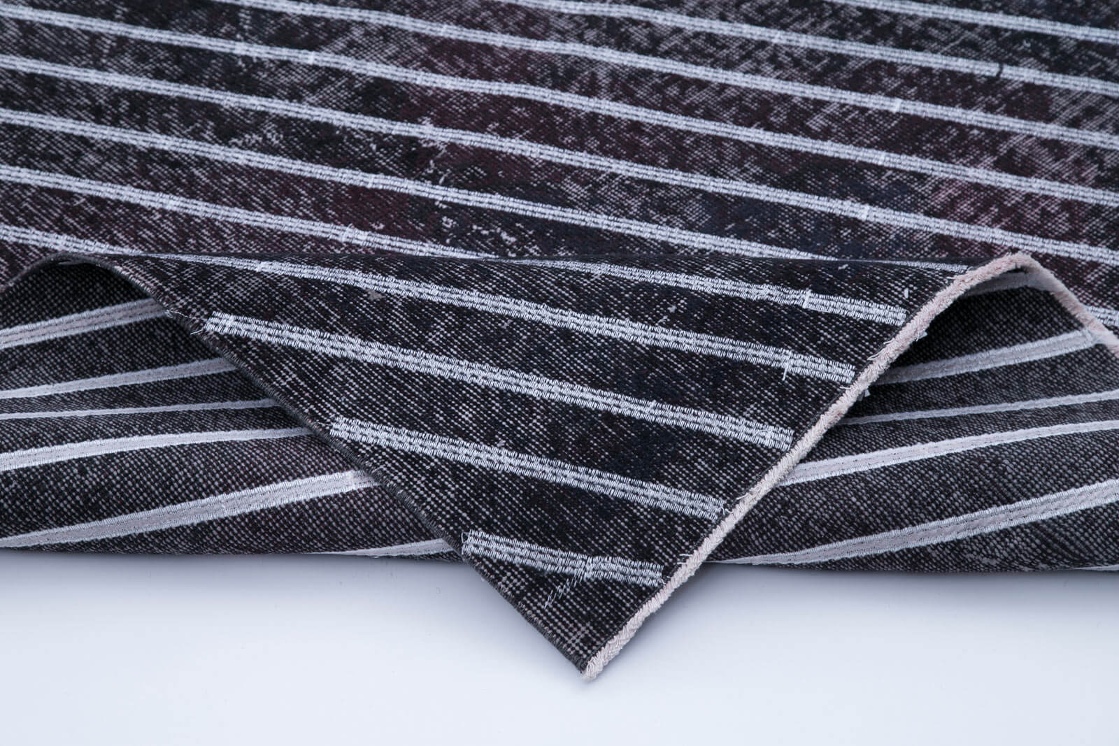 Handmade Geometric Rug – Black Cotton Wool Rug 4'8'' x 12'2'' Area Carpet