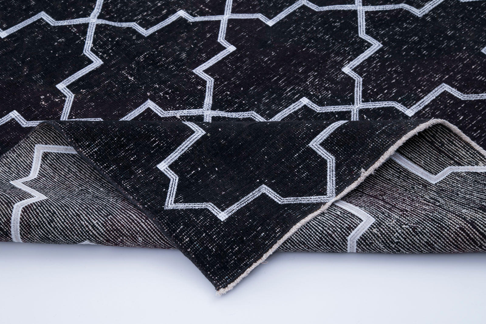 Handmade Geometric Rug – Black Cotton Wool Carpet 4'9''x13'1'' Area Rug