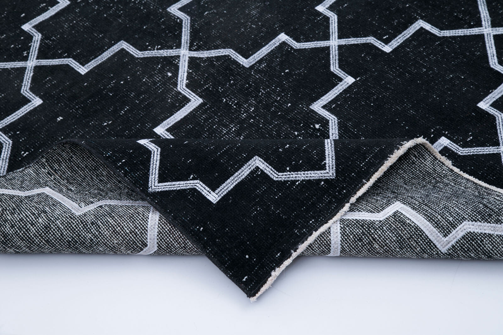 Handmade Geometric Rug – Black Cotton Wool Area Rug 4'8" x 11'6" Vintage Turkish