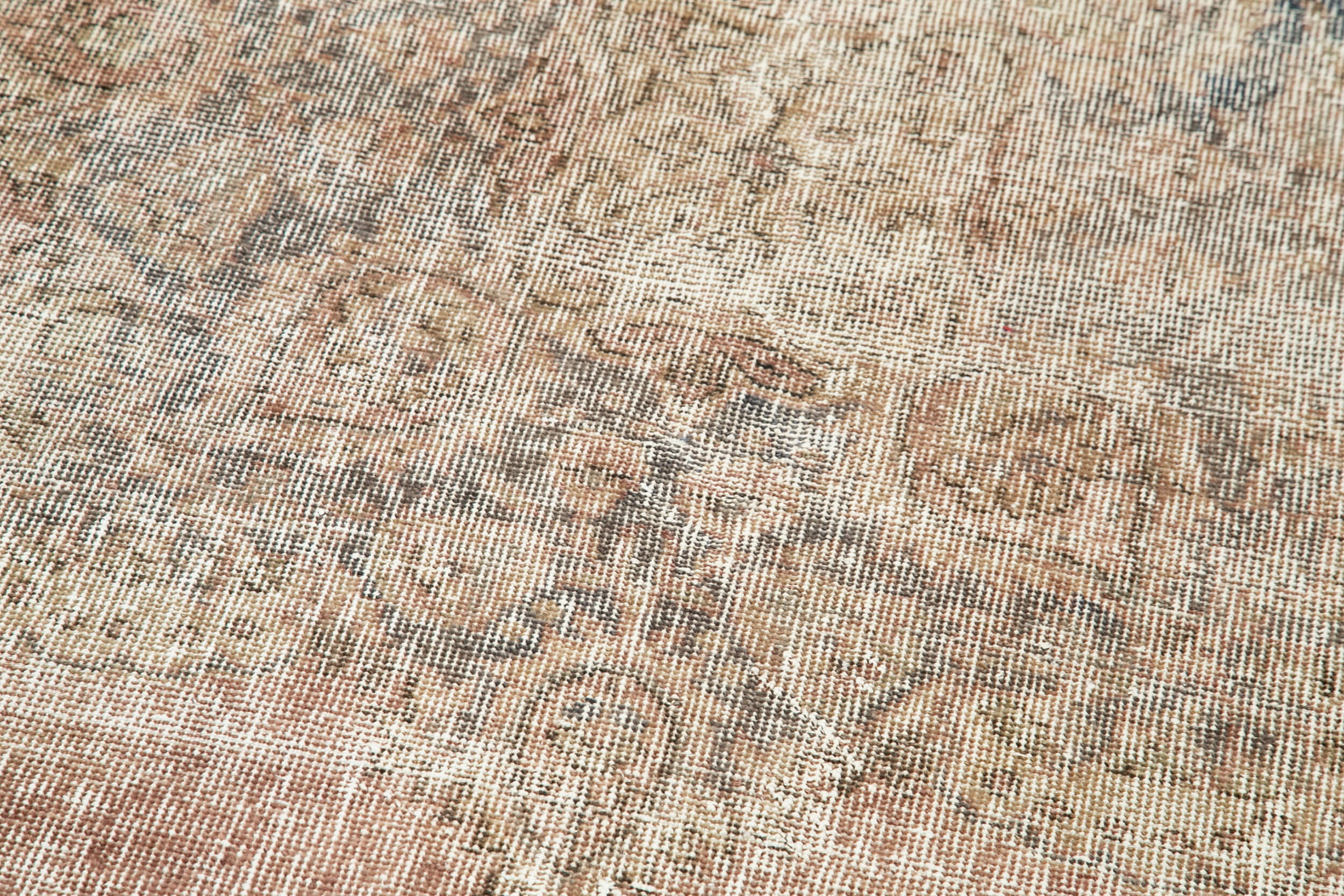 Handmade Area Rug – Overdyed Wool Vintage Cotton Rug 2'10''x10'7'' Soft Beige