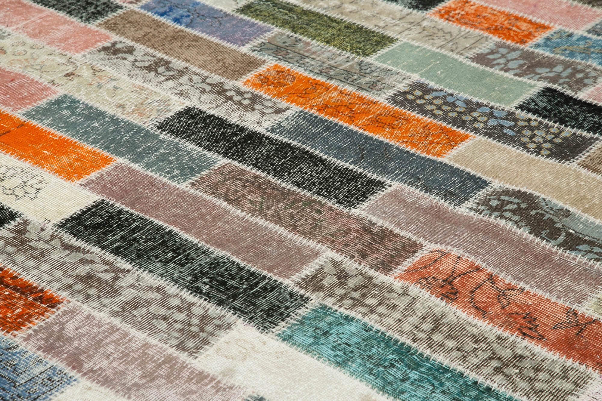 Handmade Wool Area Rug | Pink Patchwork Area Rug with Durable Cotton Wool Base 9'11''x13'1''