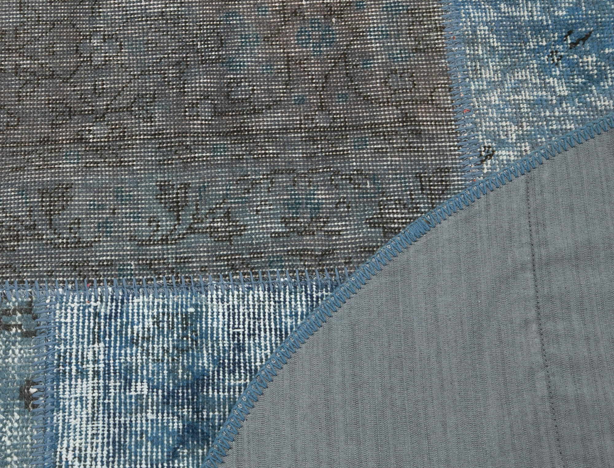 Handmade Patchwork Rug - Kirk Yama Blue Cotton Wool Area Rug 5'1'' x 5'1''