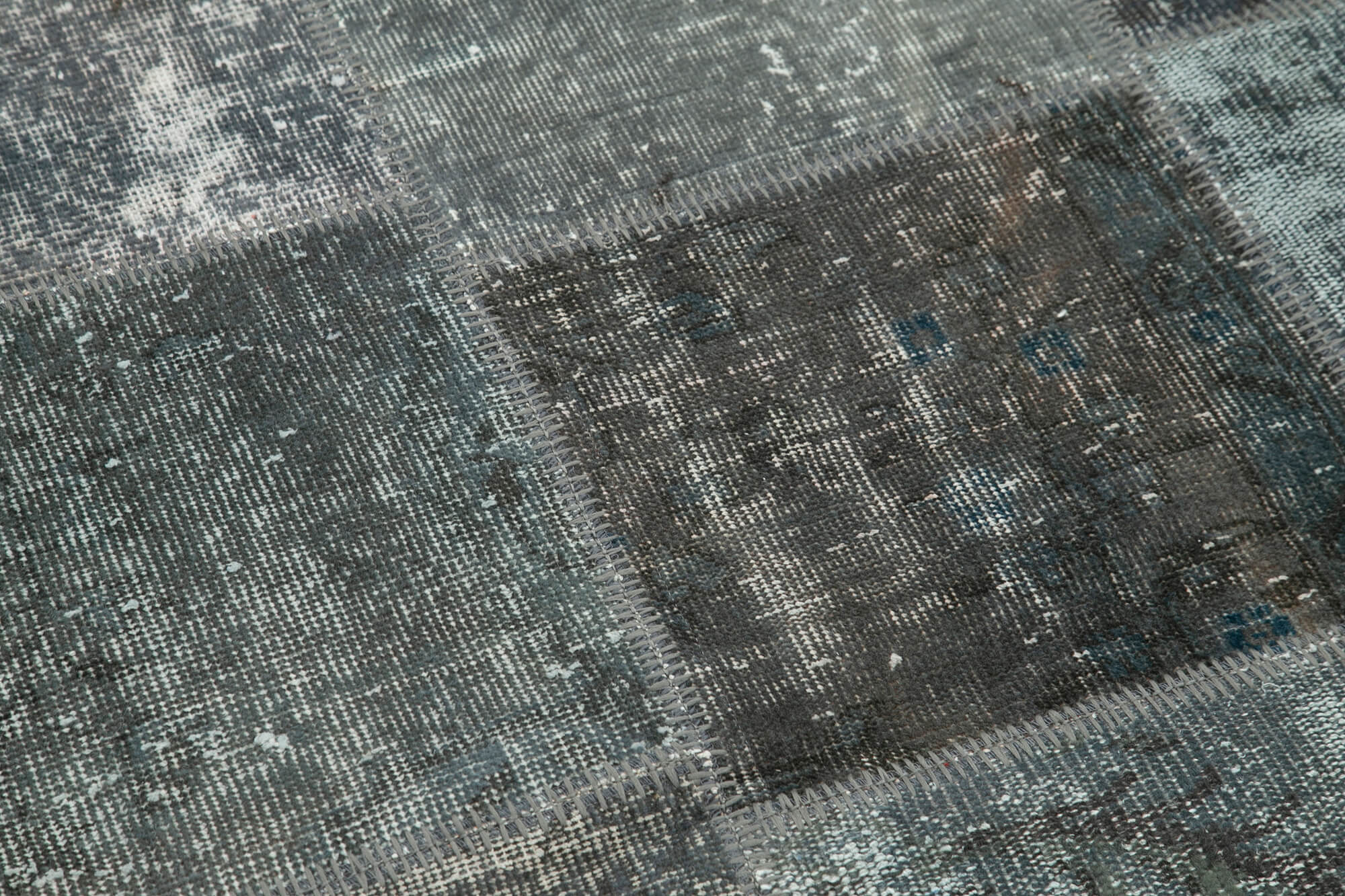 Handmade Area Rug – Grey Patchwork Wool Cotton Carpet | Vintage Turkish Hand Knotted