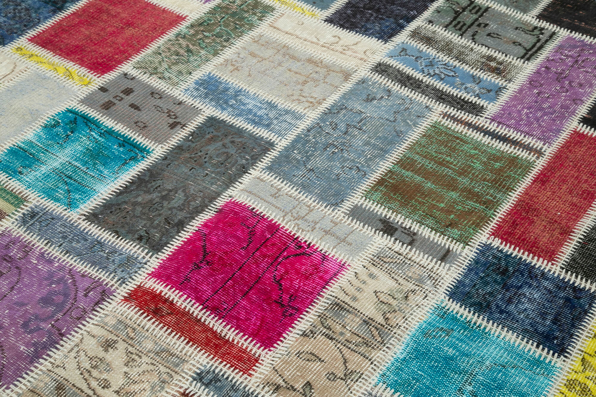 Handmade Wool Area Rug – Kirk Yama Grey Patchwork Cotton Wool Rug 5'8"x8'0"