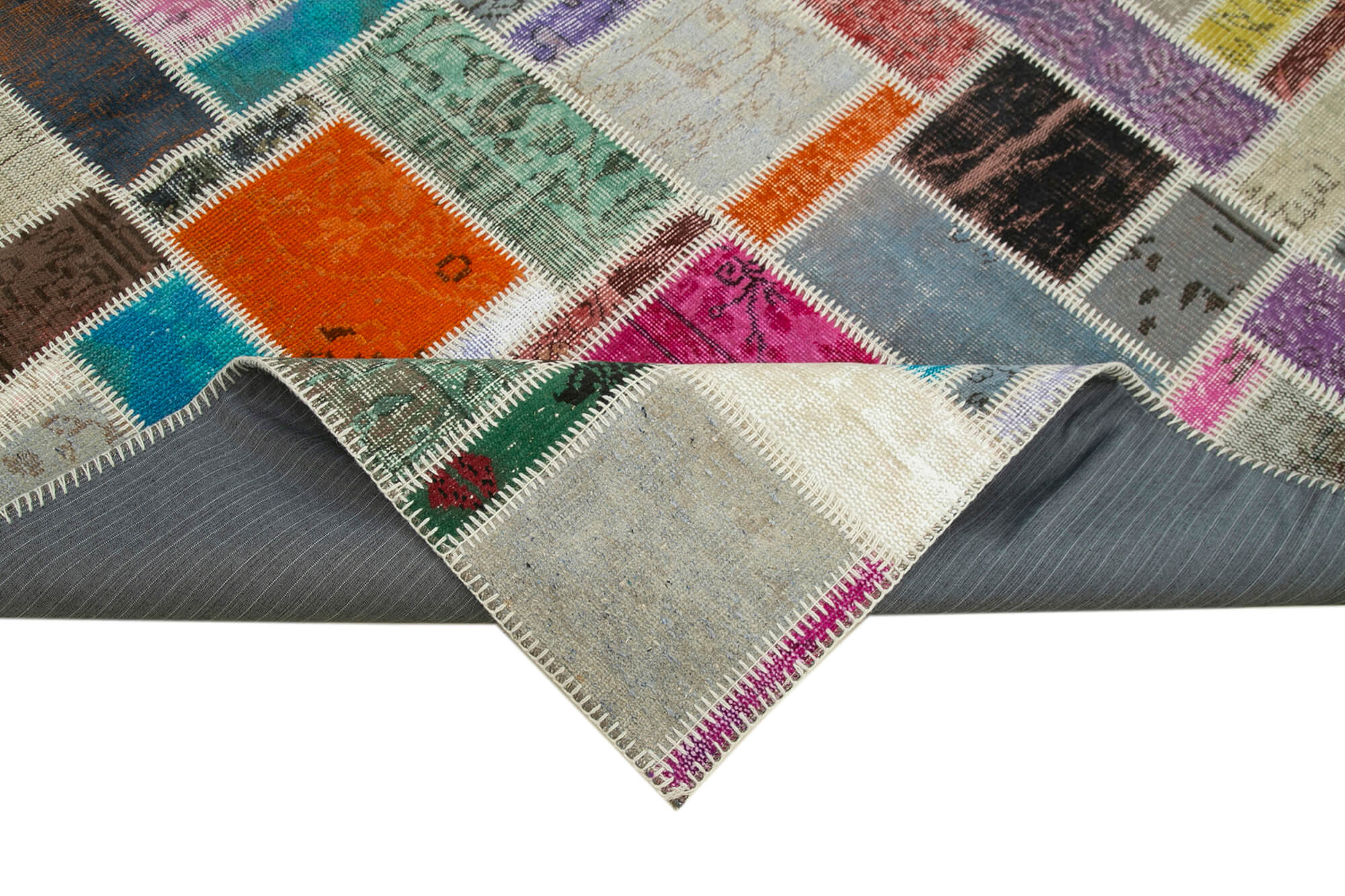 Handmade Wool Area Rug – Kirk Yama Grey Patchwork Cotton Wool Rug 5'9''x8'0''