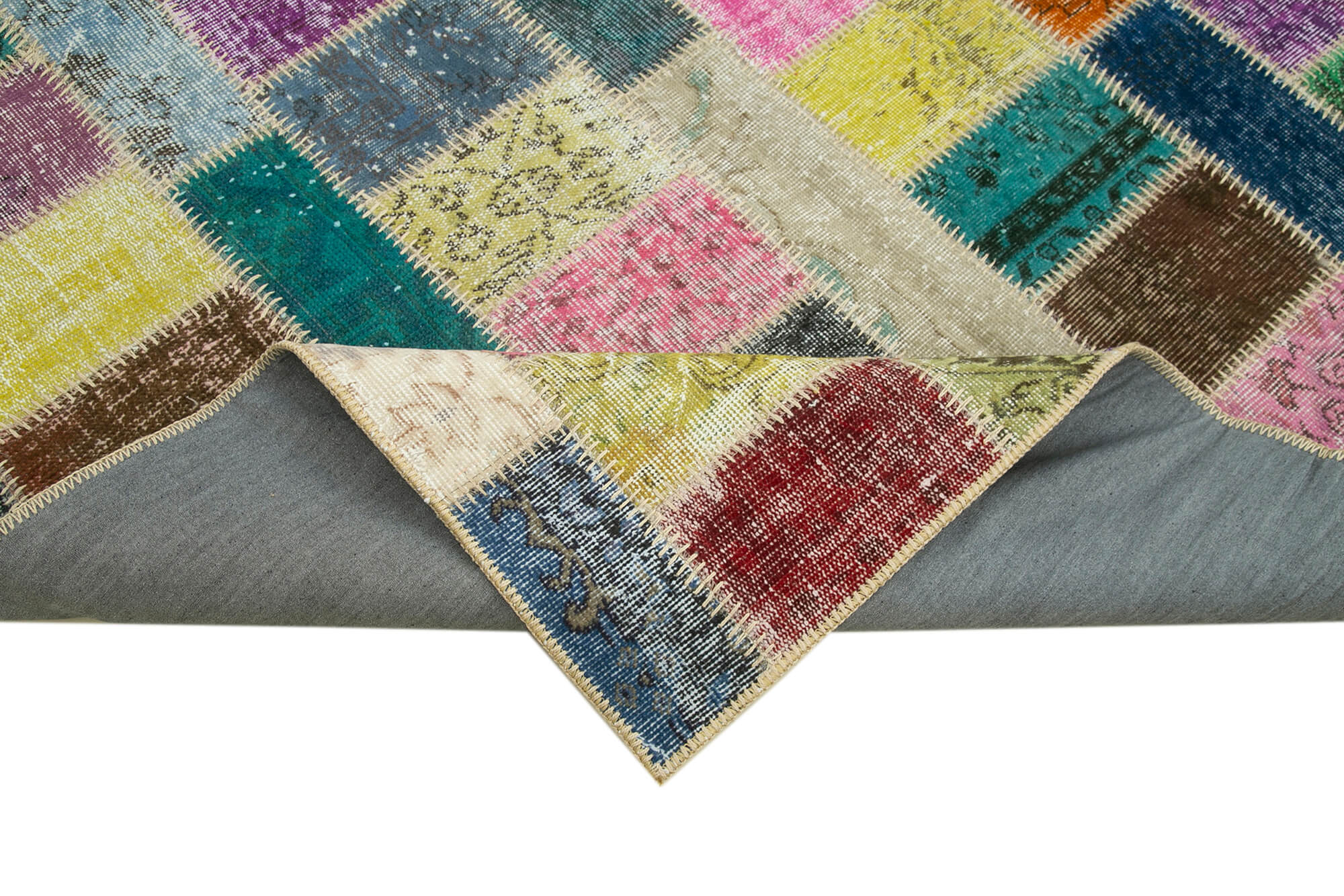 Handmade Patchwork Rug - Kirk Yama Grey Area Rug 5'9" x 7'11" Cotton Wool