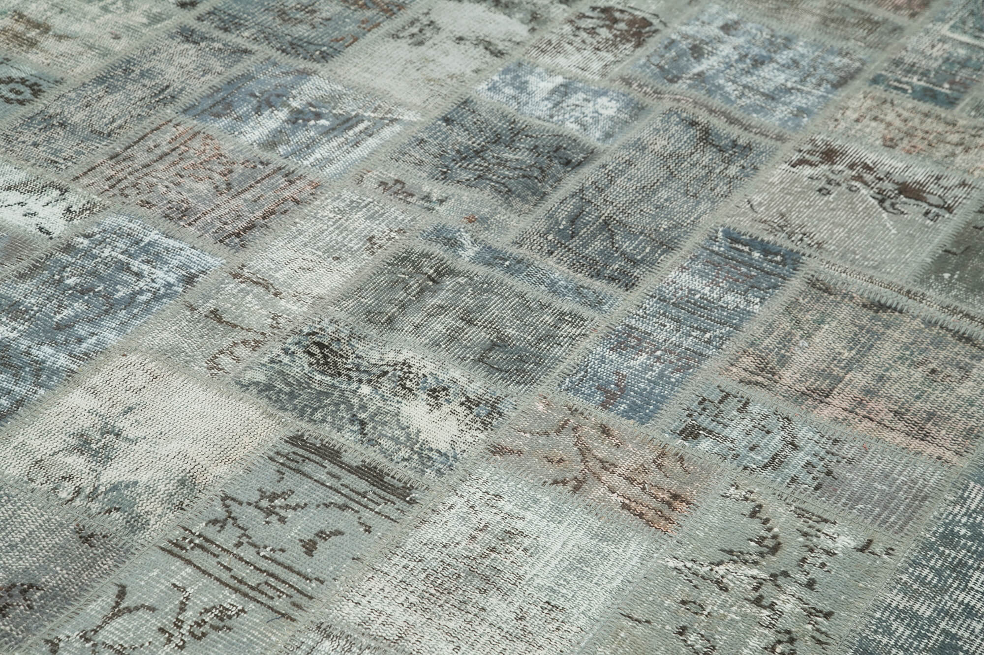 Handmade Patchwork Rug - Kirk Yama Grey Cotton Wool Area Rug 7'0'' x 9'10''