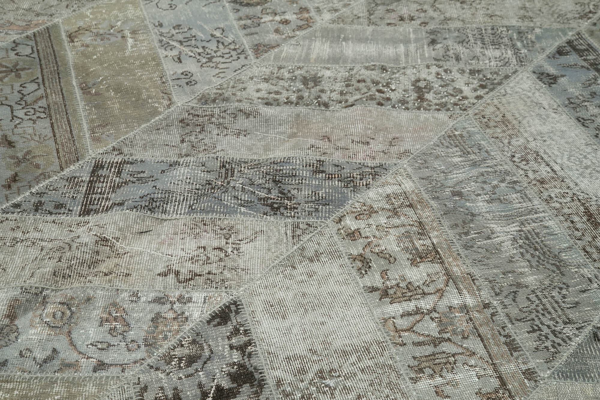Handmade Patchwork Rug - Kirk Yama Grey Cotton Wool Area Rug 9'0'' x 12'2''
