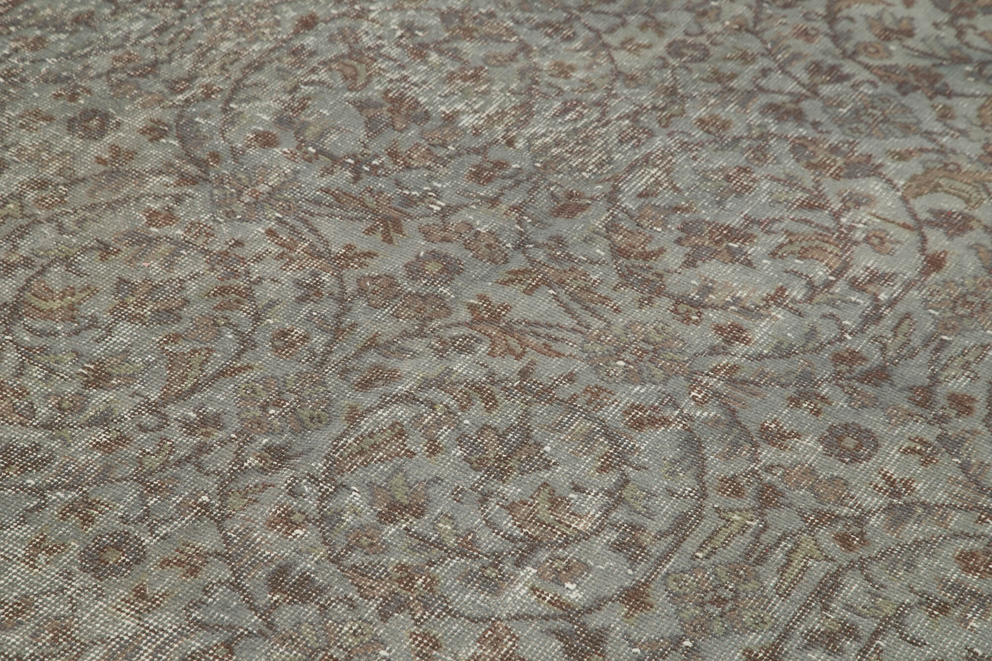 Handmade Vintage Area Rug - Overdyed Grey Wool Cotton Carpet 5'2''x8'2''