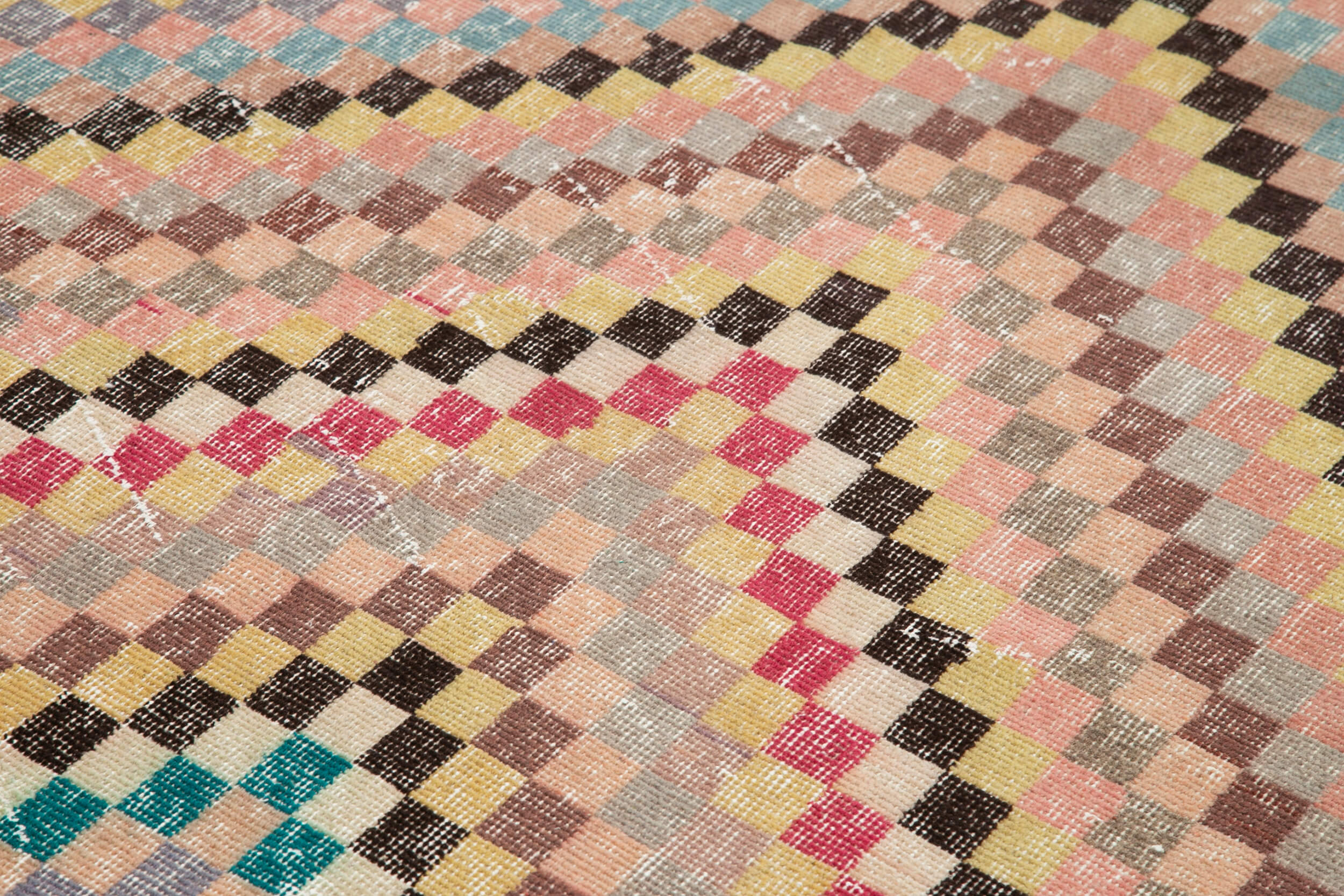Handmade Cotton Wool Rug - Checkered Pattern Rug | Vintage Kilim Carpet 5'9''x8'8''