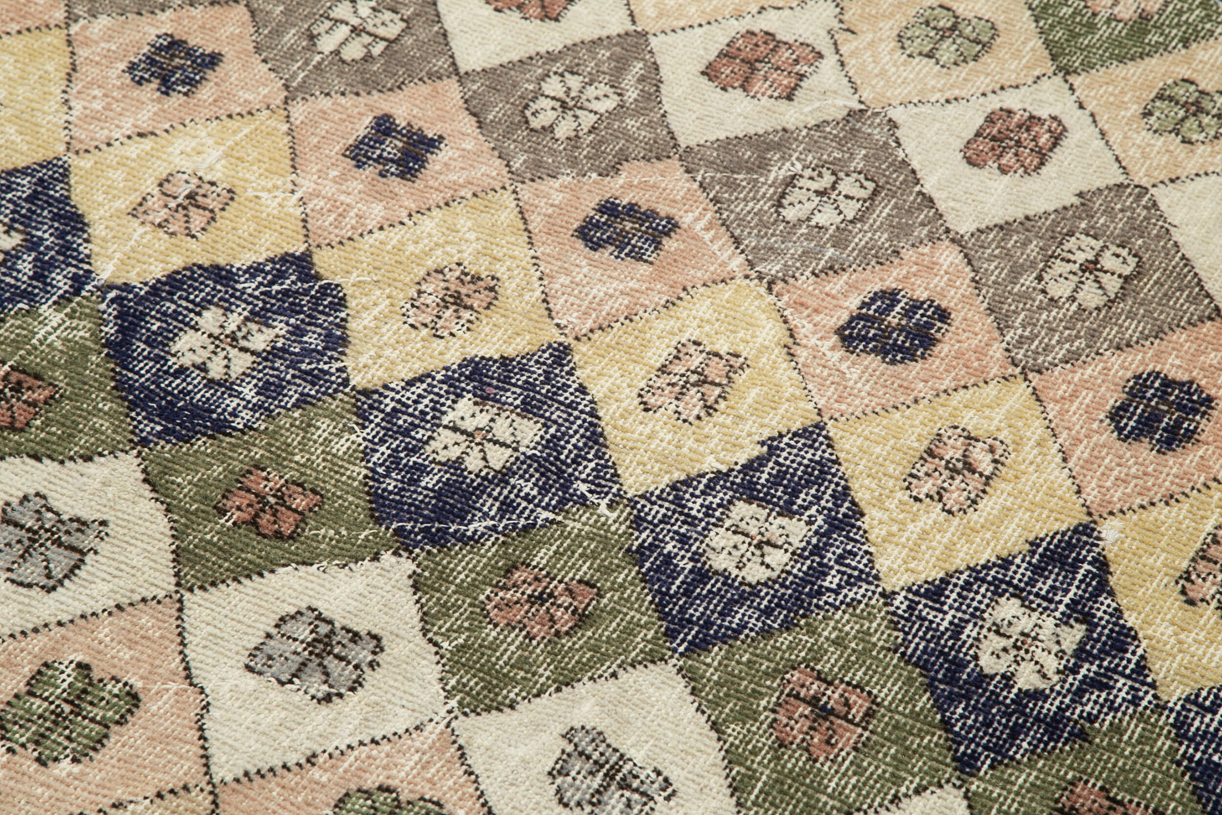 Handmade Area Rug - Checkered Kilim Rug Beige Wool Cotton Flat Weave Kilim Style