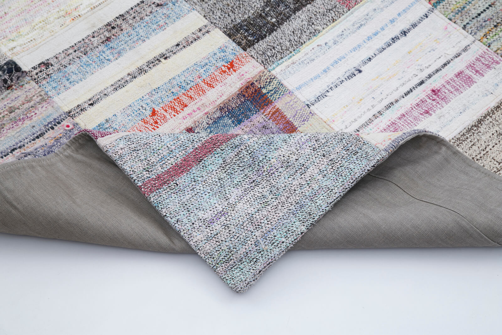 Handmade Patchwork Rug - Kirk Yama Grey Cotton Wool Vintage Area Rug 6'11''x10'