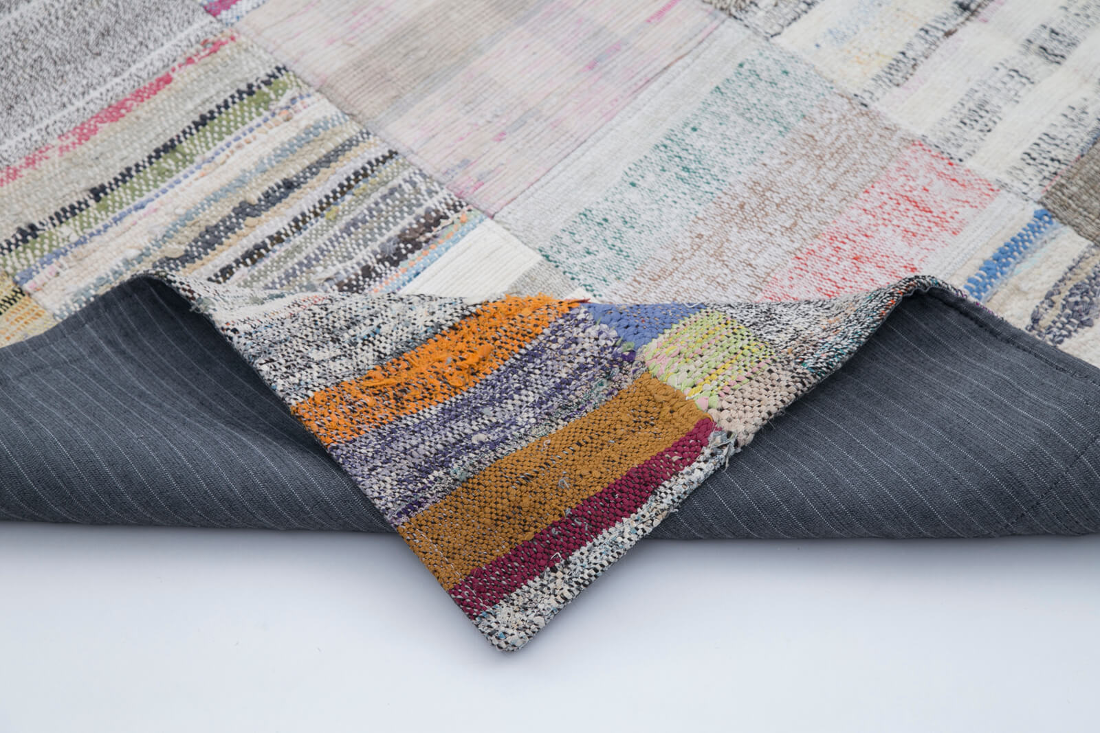 Handmade Wool Area Rug - Kirk Yama Grey Patchwork Design Cotton Wool Carpet 6'7" x 9'10"